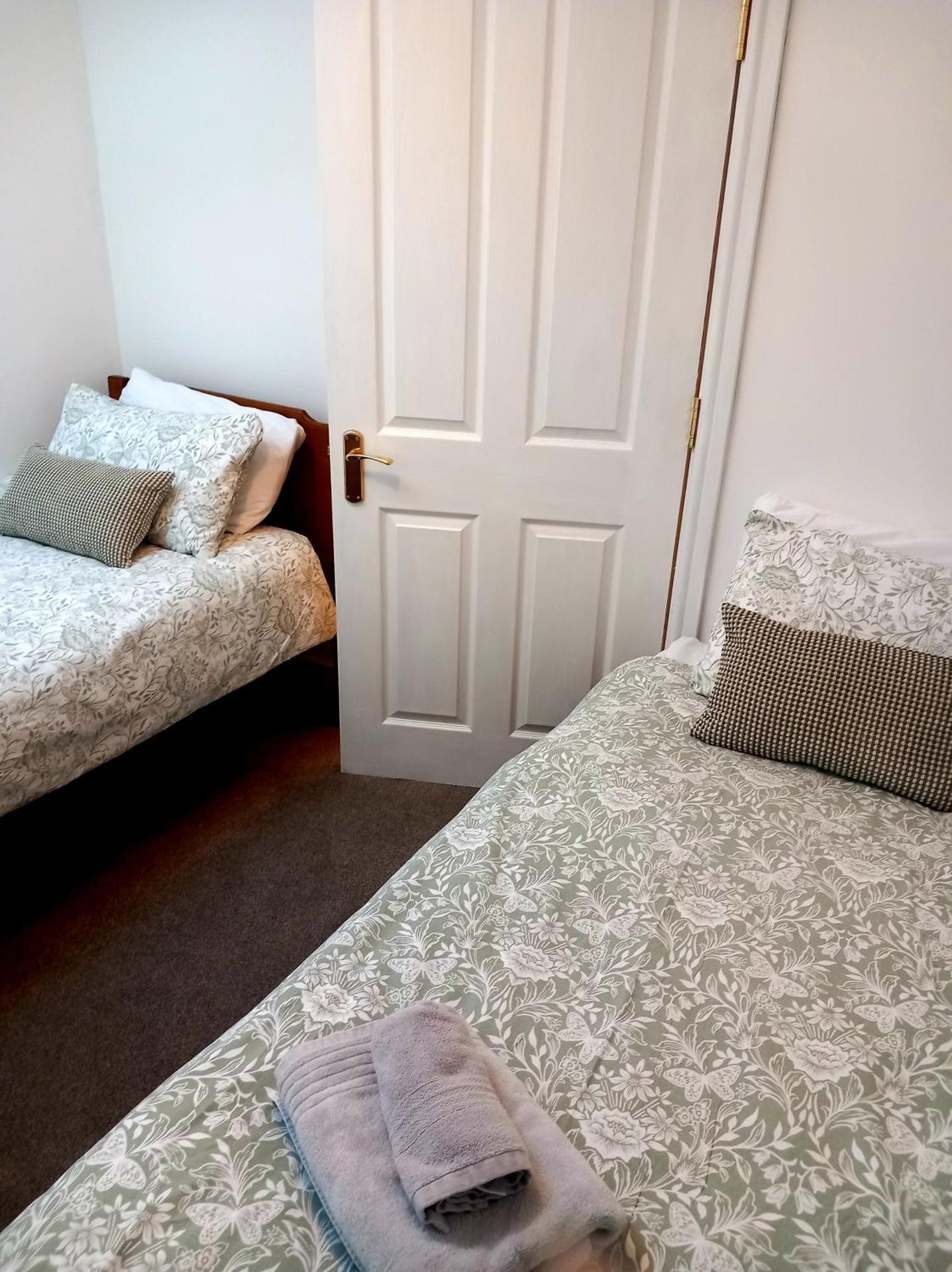 Stylish 2-Bed House in Stamford Town Centre