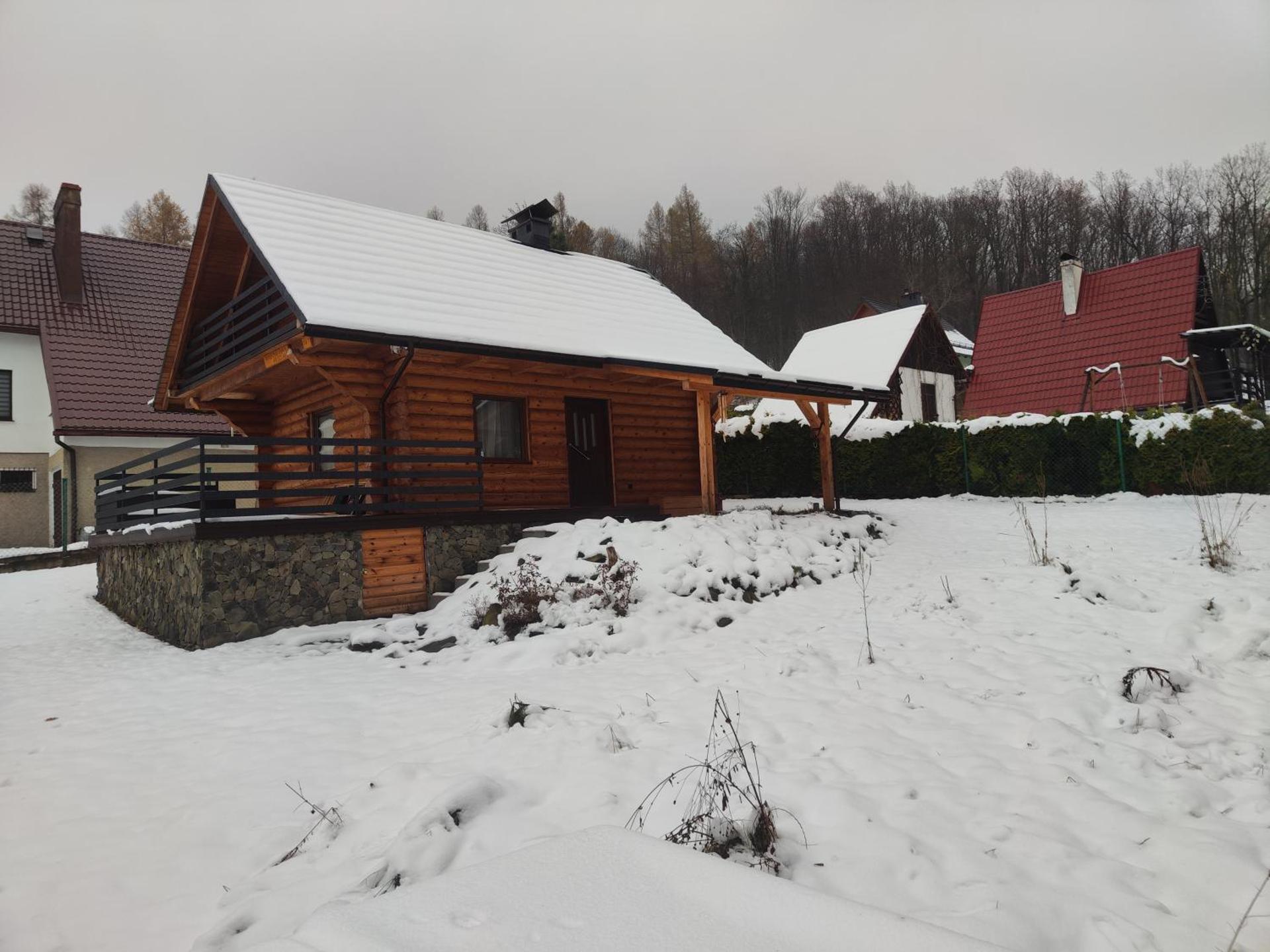 Kwietna łąka na szlaku