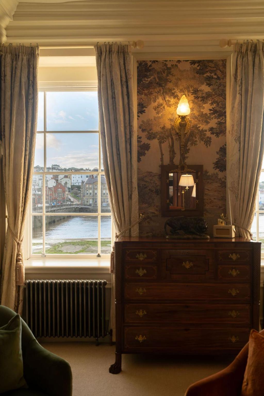 Suite with River View