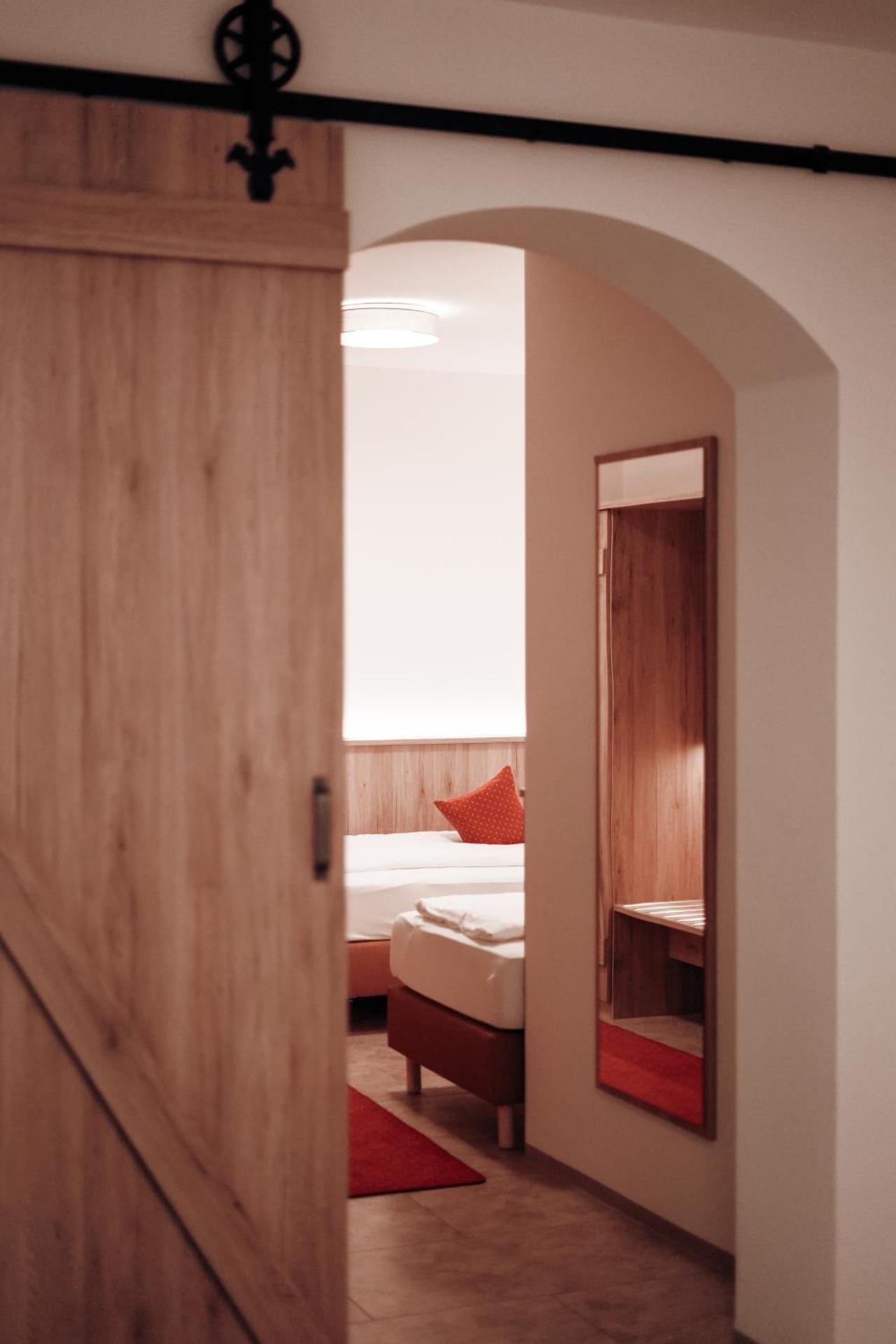 Hotel Garni Pension zur Wacht