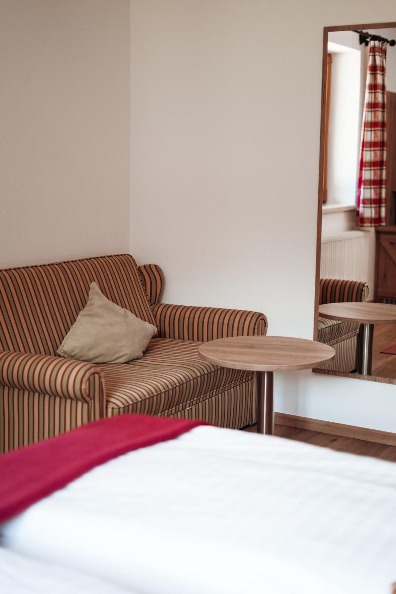 Hotel Garni Pension zur Wacht