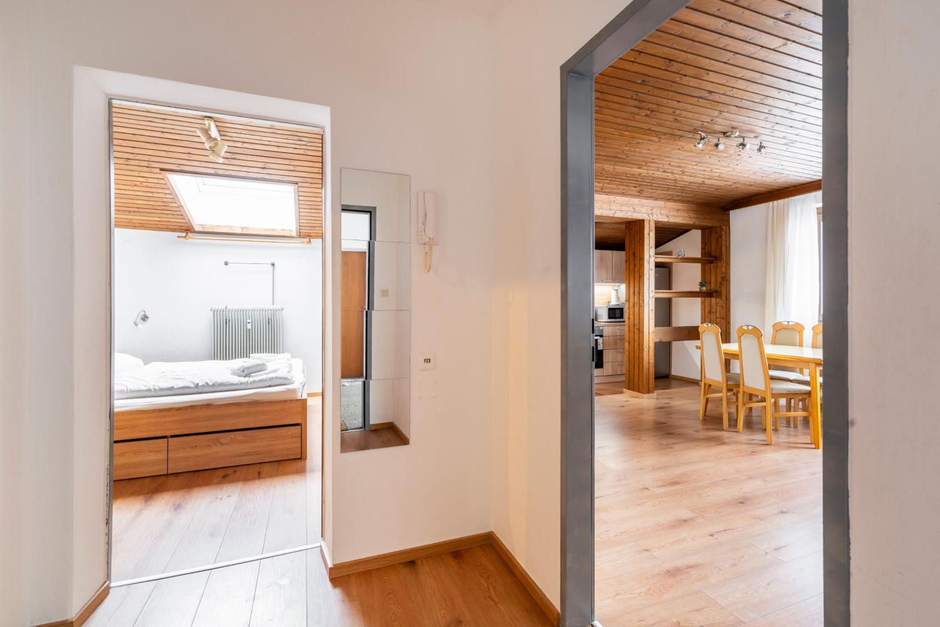 Alpine Escape with Maiskogel View