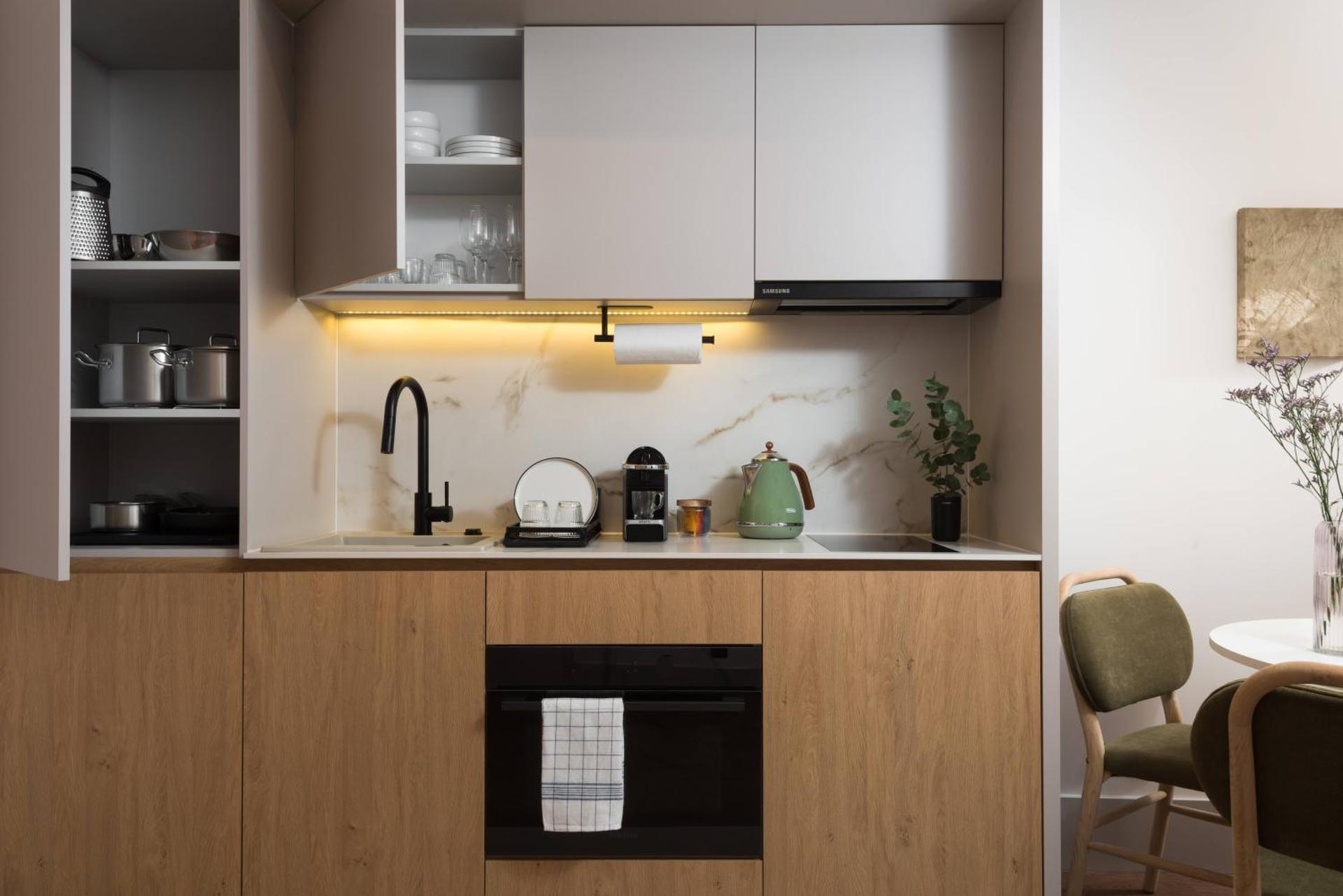 Coffee/tea facilities