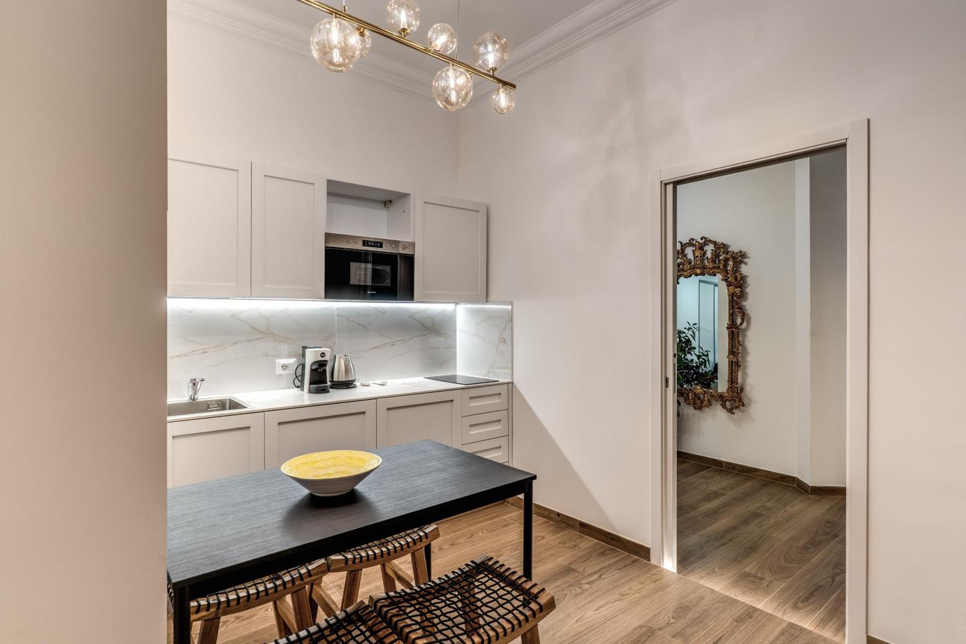 Kitchen or kitchenette