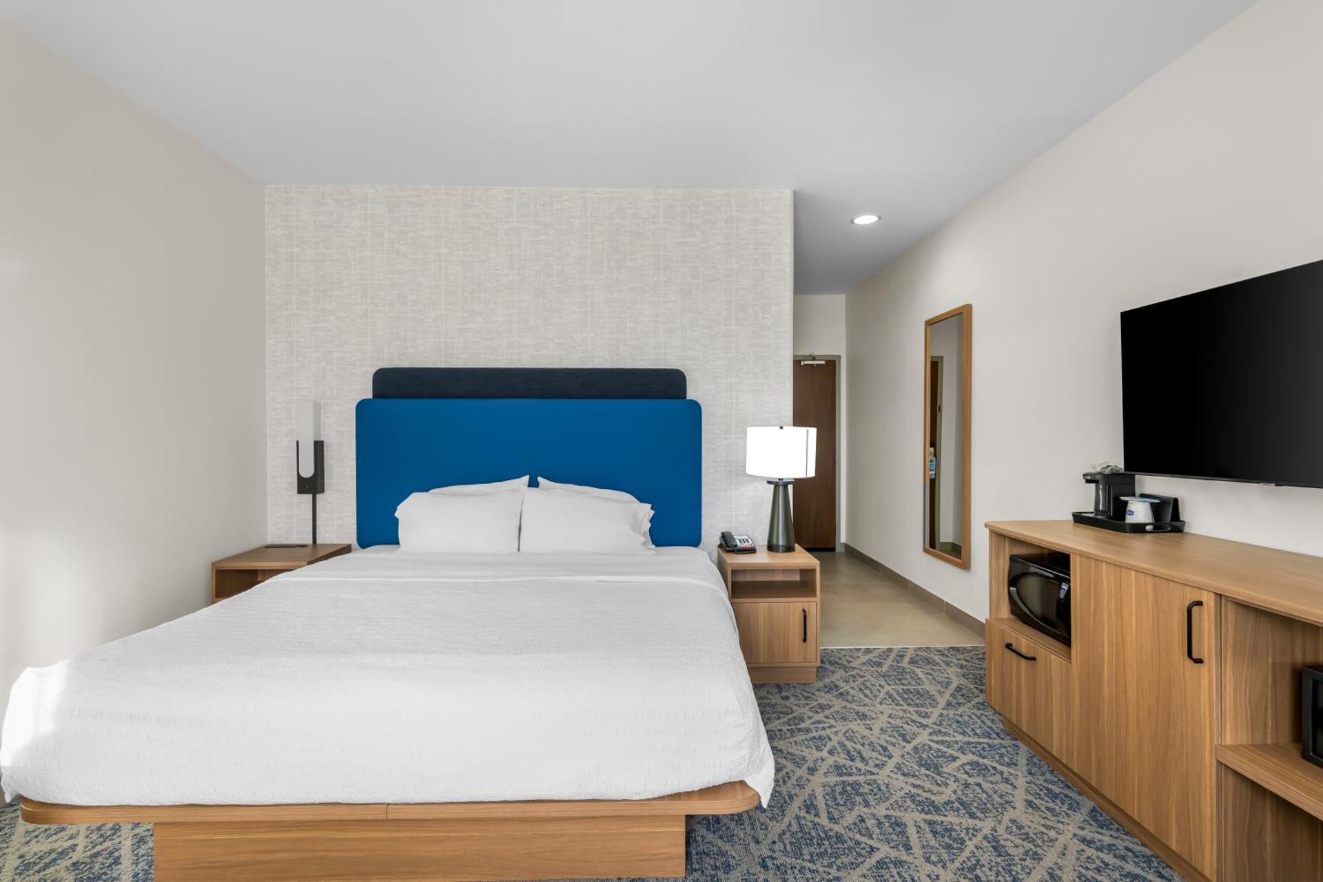 Hampton Inn - Monticello