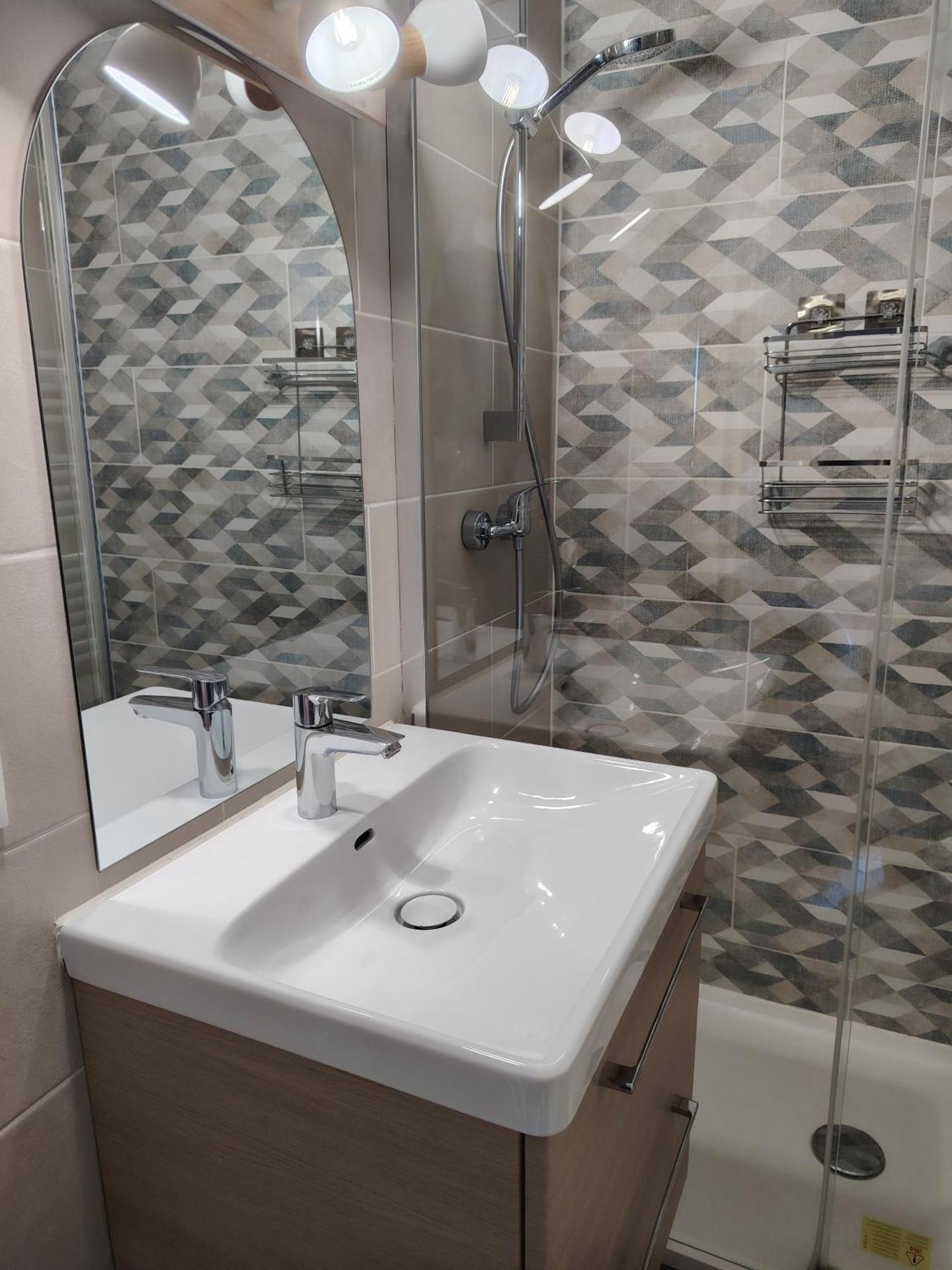 Studio tout confort avec ascenseur