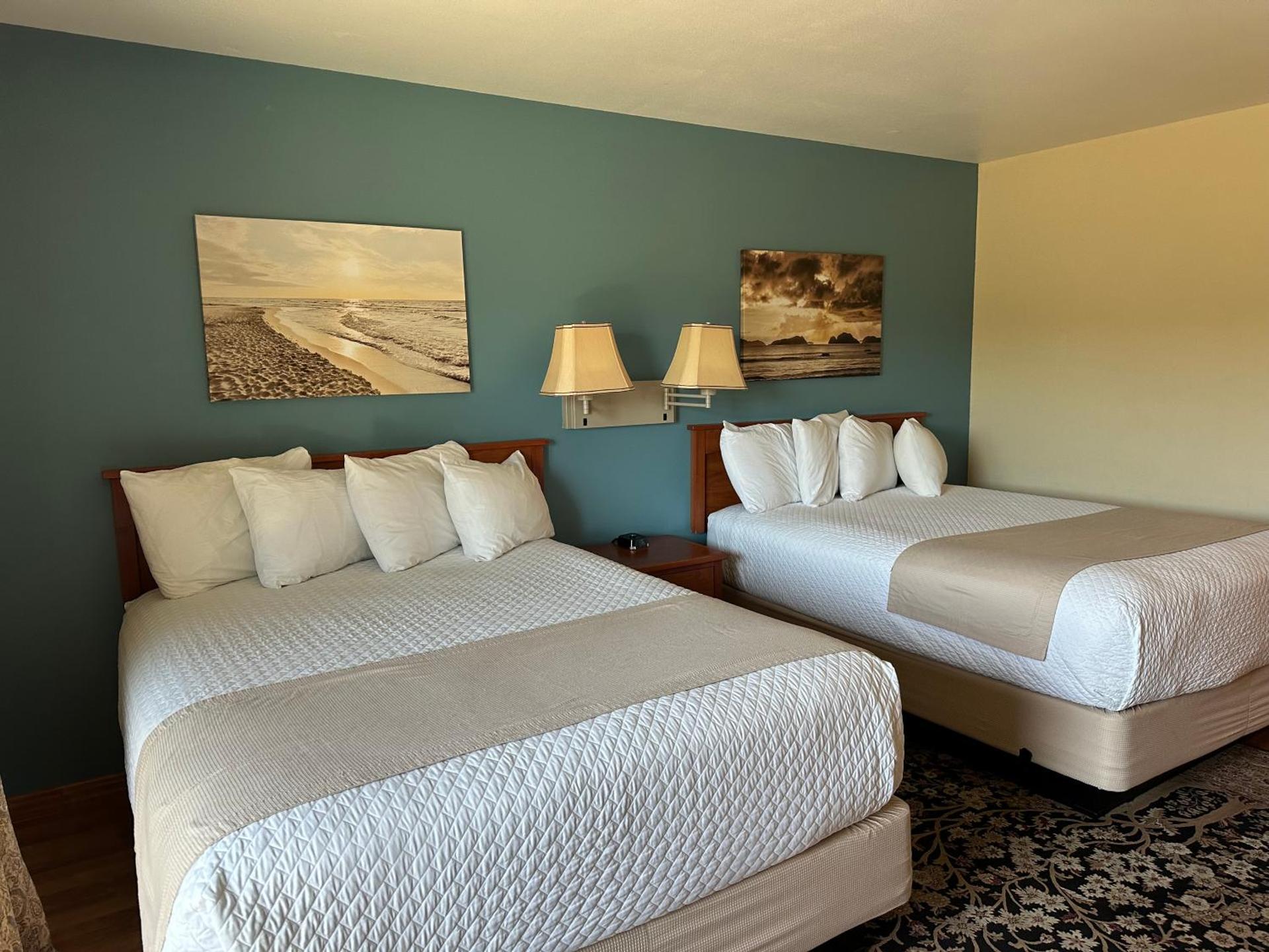 Two Queen Room with Bath