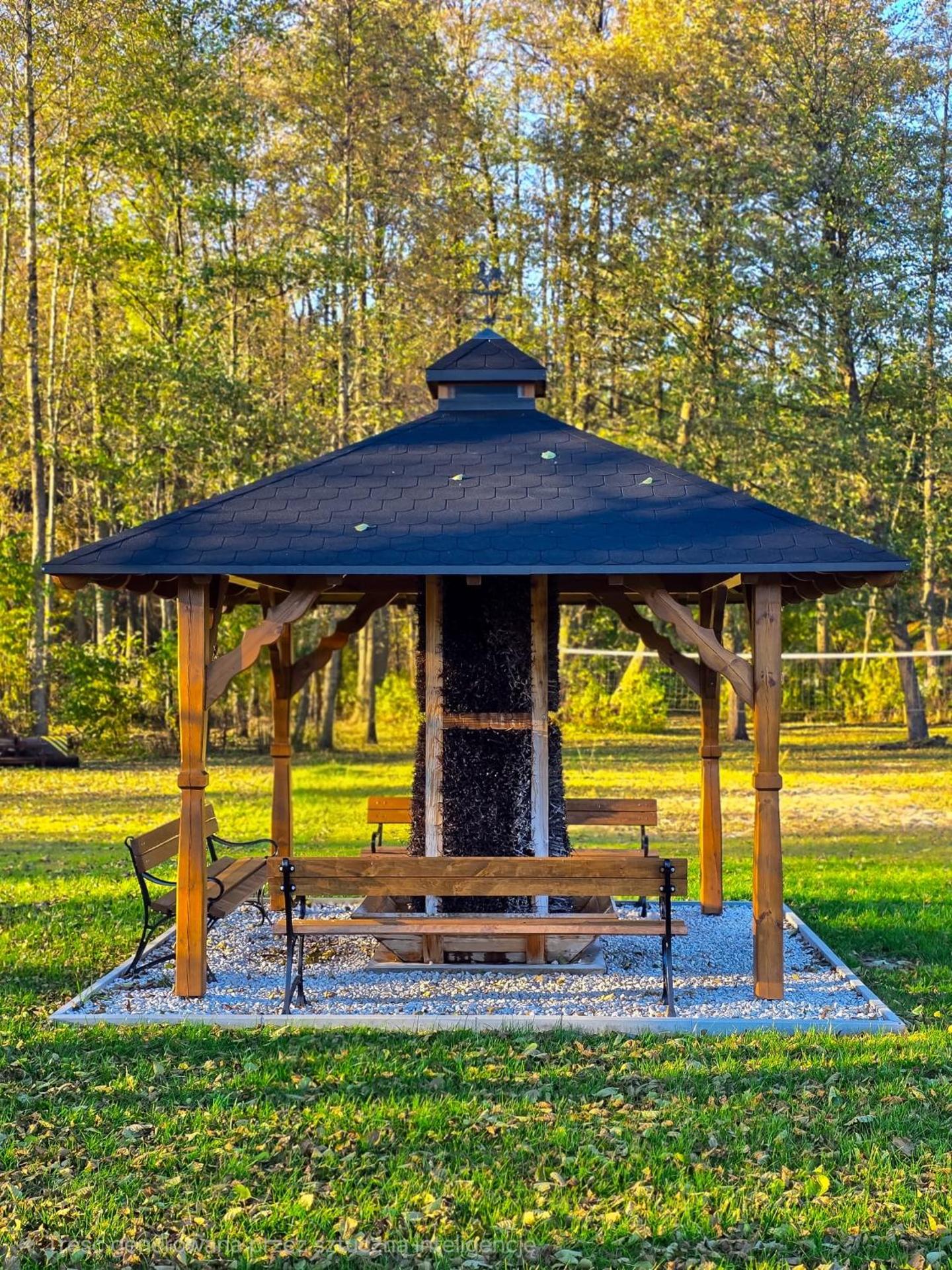 Roztoczański Domek nad Stawem z jacuzzi