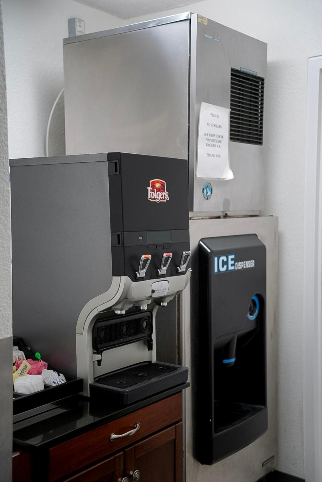 Coffee/tea facilities