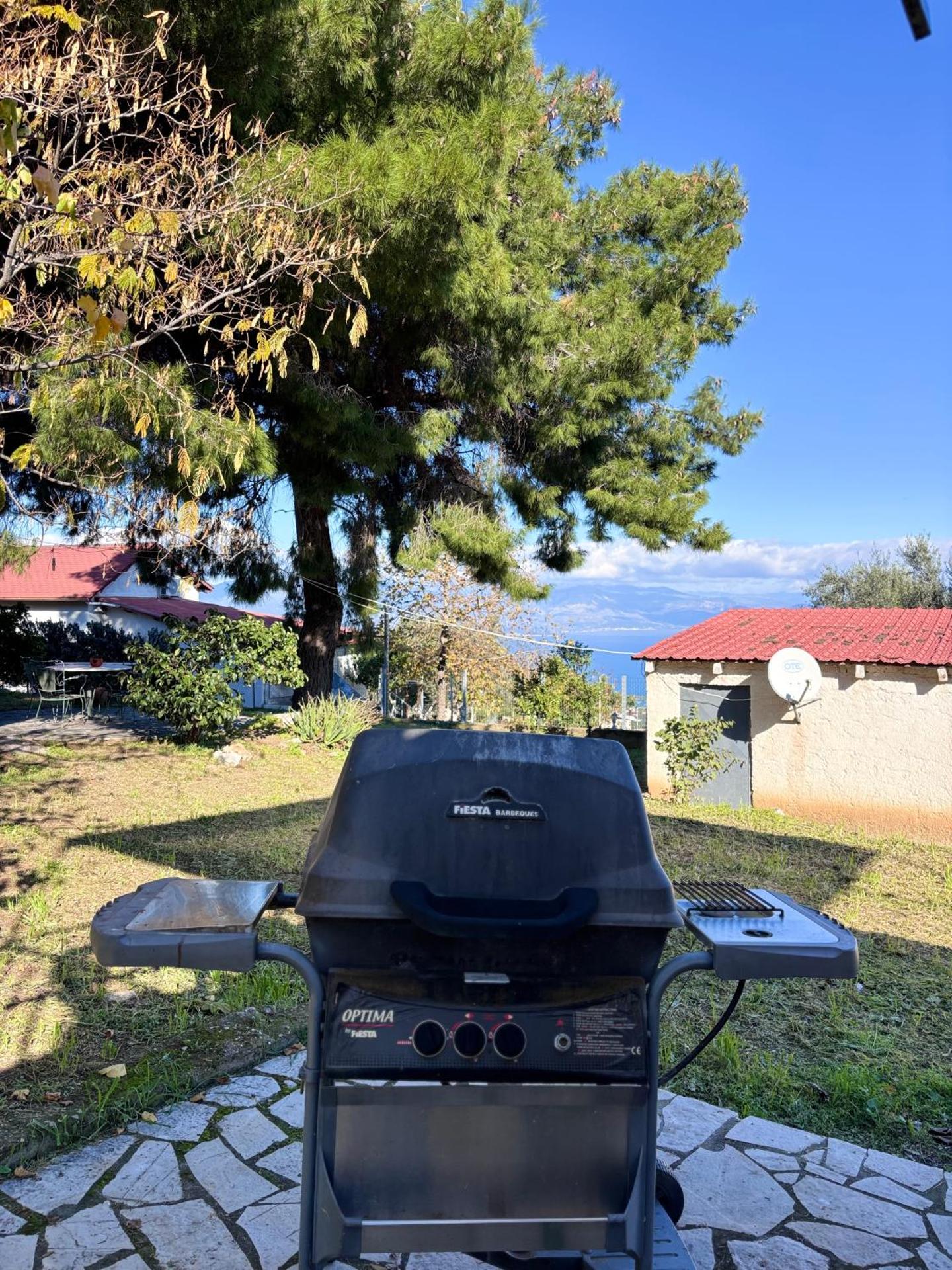 Δωμάτια Εξοχή-With fireplace and view to the sea
