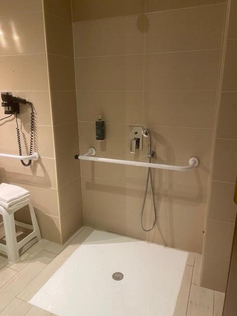 Twin Room - Disability Access