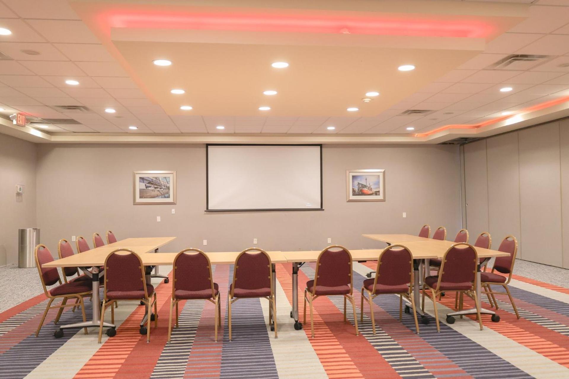 Meeting/conference room