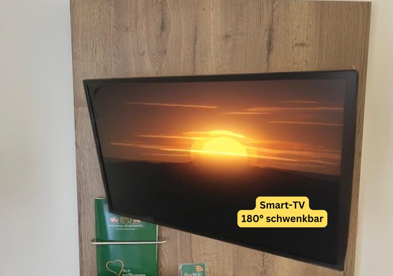 Holledau-Apartments - FeWo bis 5 Pers - getrennte Betten möglich - Vollausstattung - 24h Checkin - wöchentl Reinigung u Wäschewechsel - Waschmaschine u Trockner - WLAN - Minibar - XXL Parkplätze - Garten - ruhige Lage