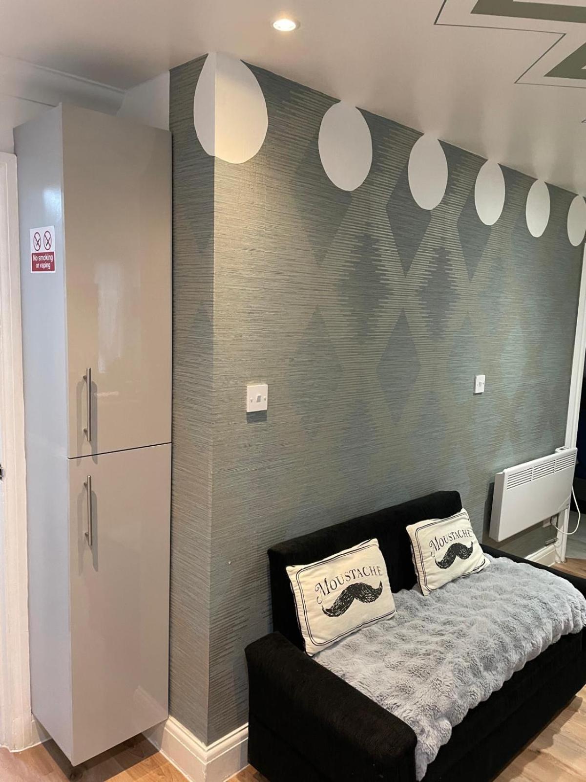 Stanton - Impeccable and stylish 2 bedroom