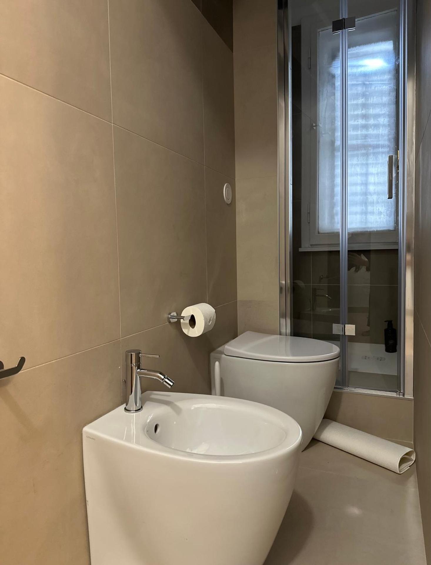 Central Piazza Ponterosso - The Green Nest