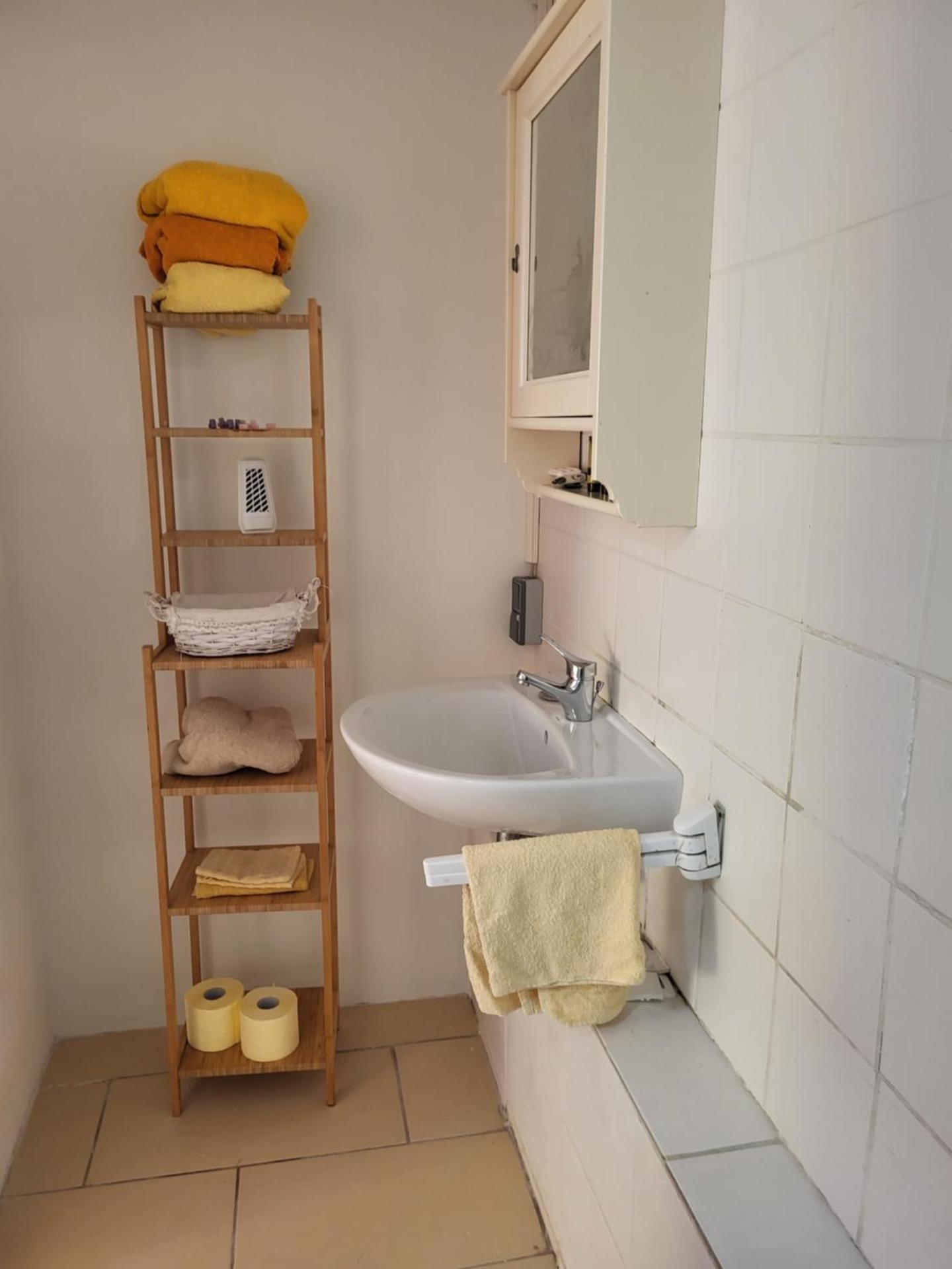 JUST RELAX international FLair of HOLIDAY SPRING pets kids city castles waltz near SCHÖNBRUNN Wonderland