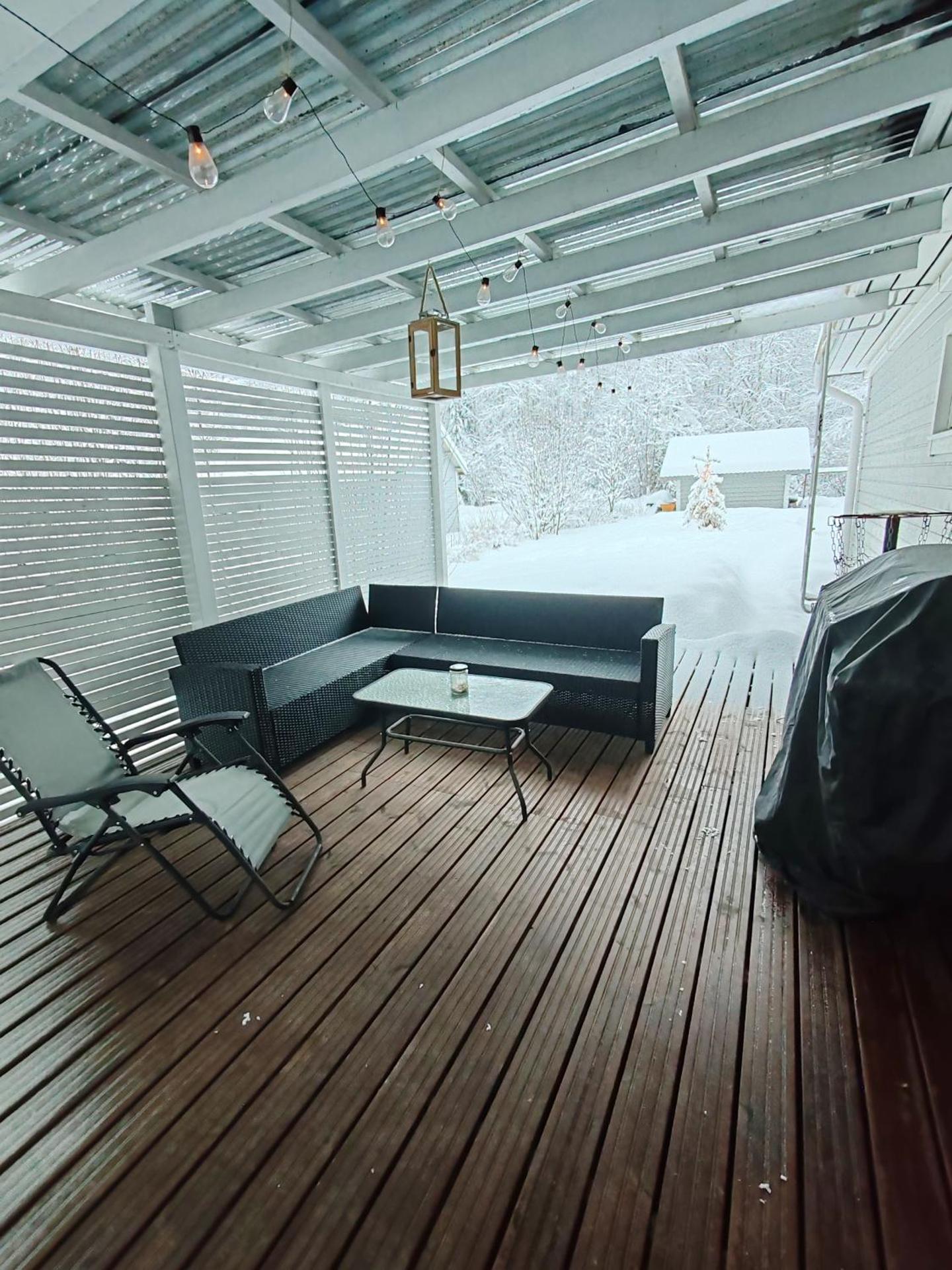 Winter Woods family room