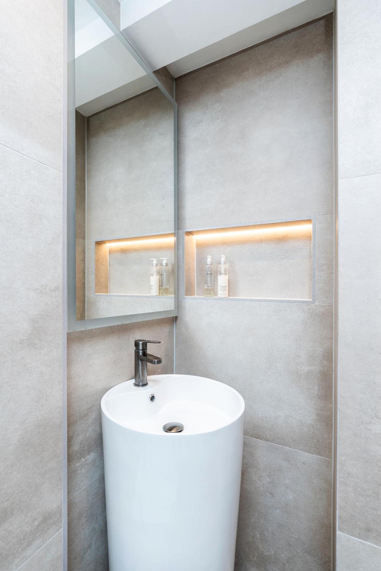 6 STAR, Brand New, Stunning Luxury Suites in a Characterful Historic Manor, Blending Timeless Charm with Modern Style! Welcome to the Old School Manor, Halkyn!!