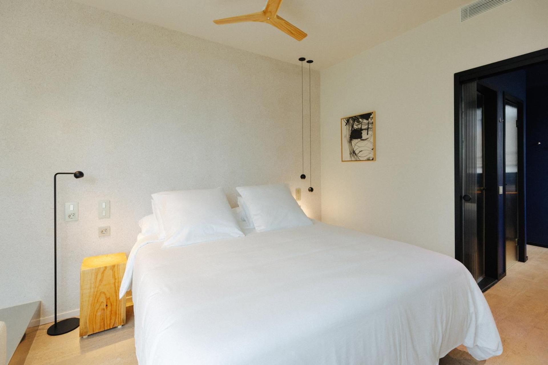 Hotel Taro Santa Cruz