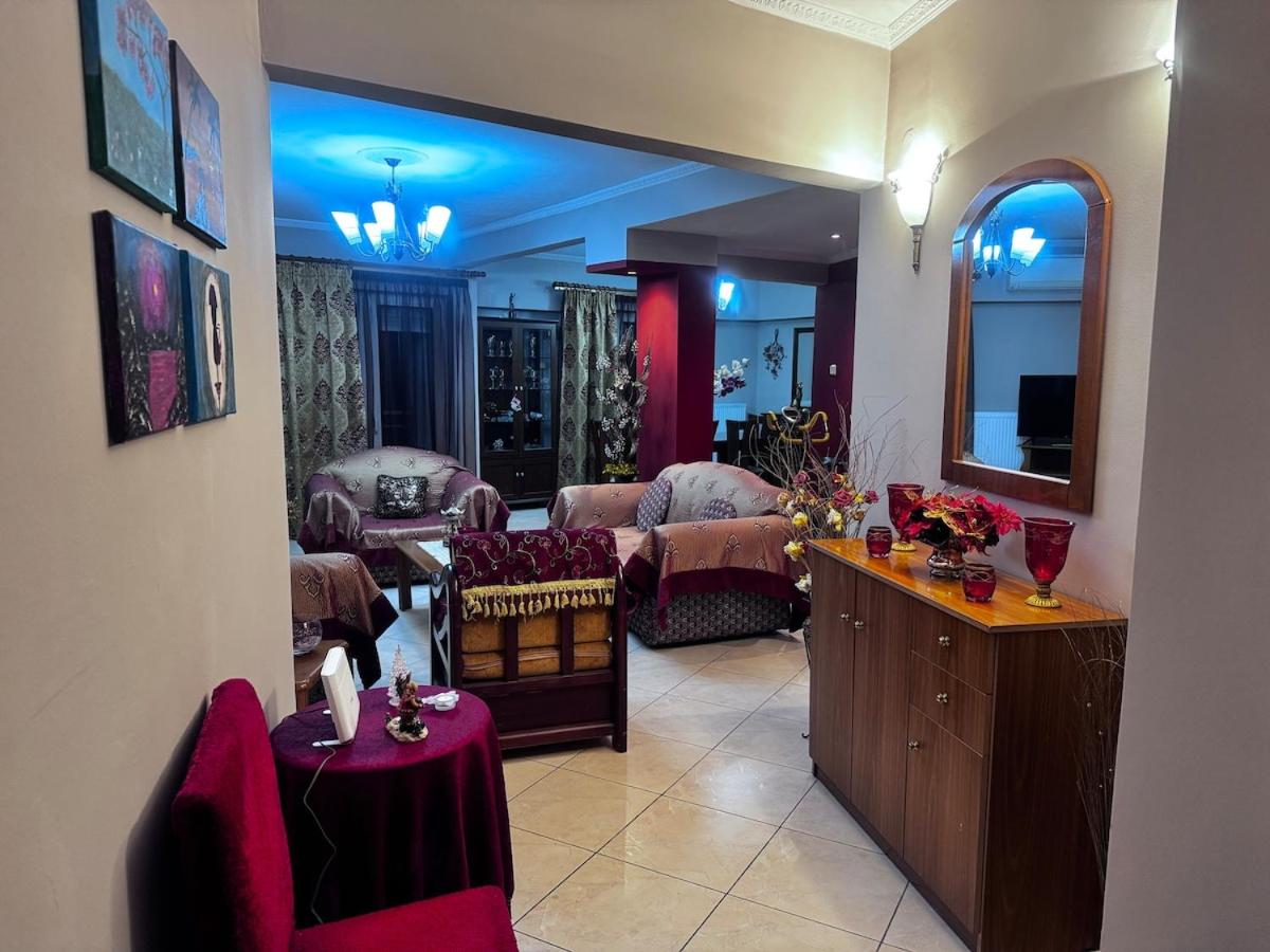 Central Apartment in Drama 20 m from center