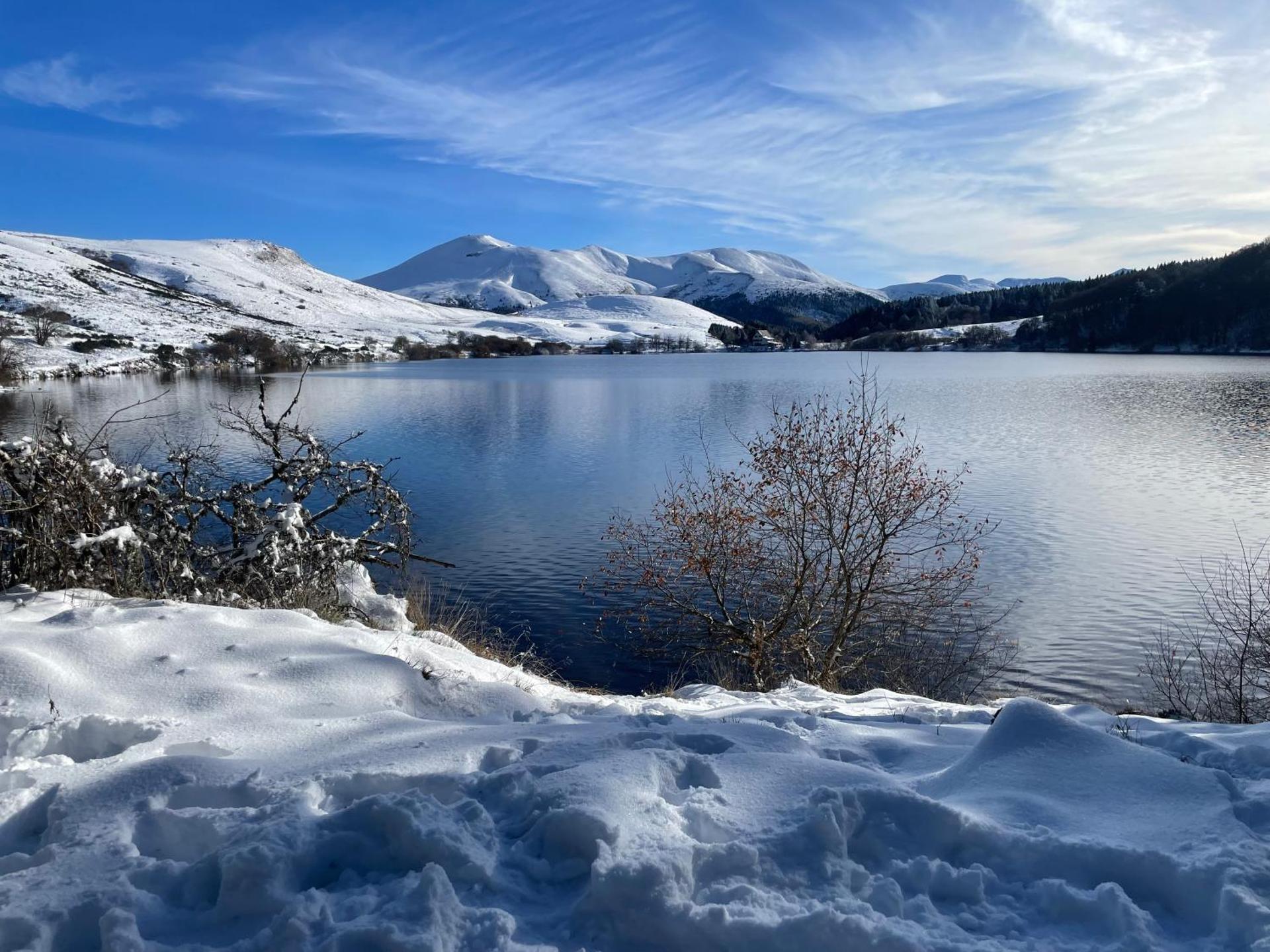 Studio rénové résidence privé proche de toutes commodités et loisirs, Place parking inclus
