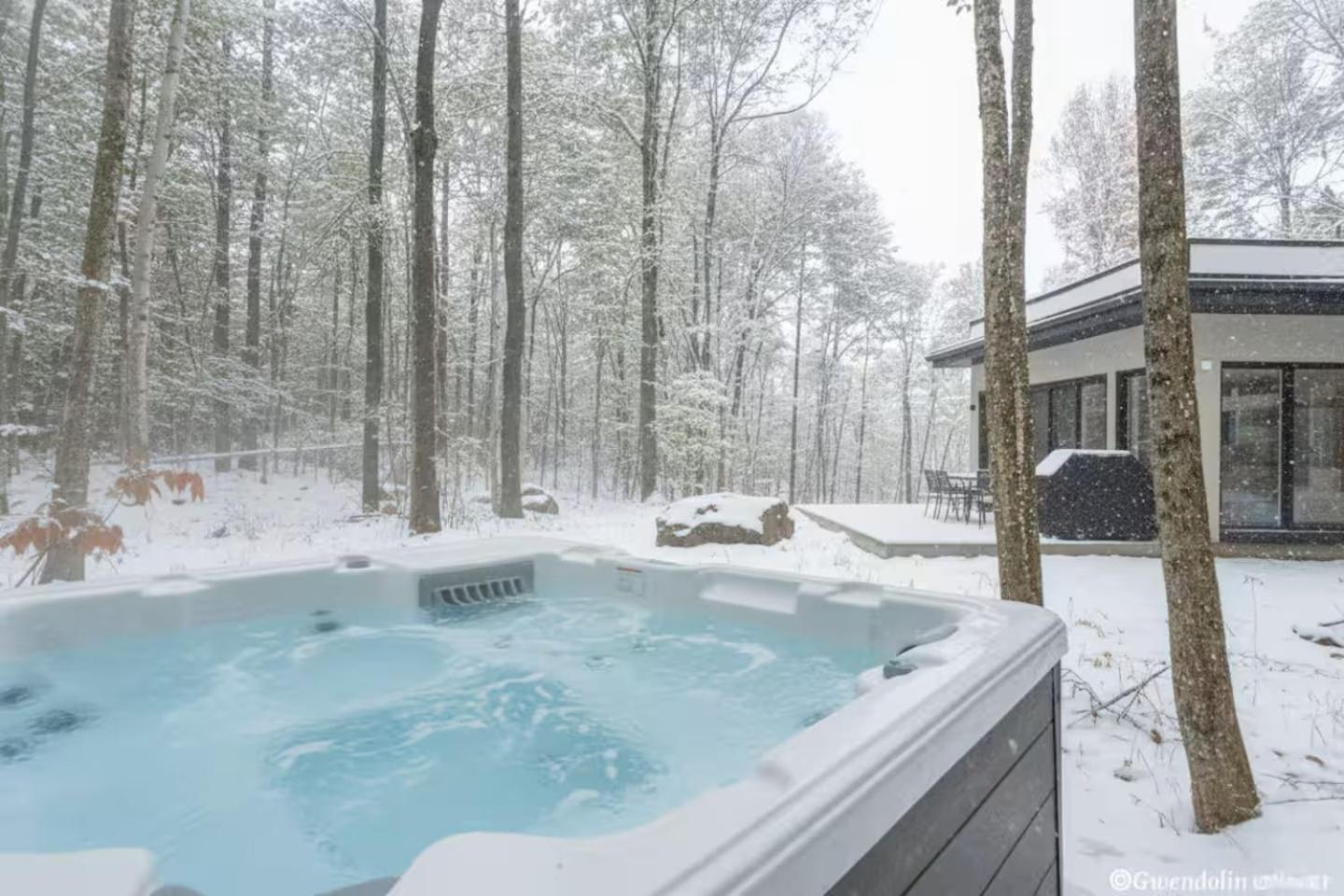 Prime Hill Cozy Mini Chalet Private Spa & Ski