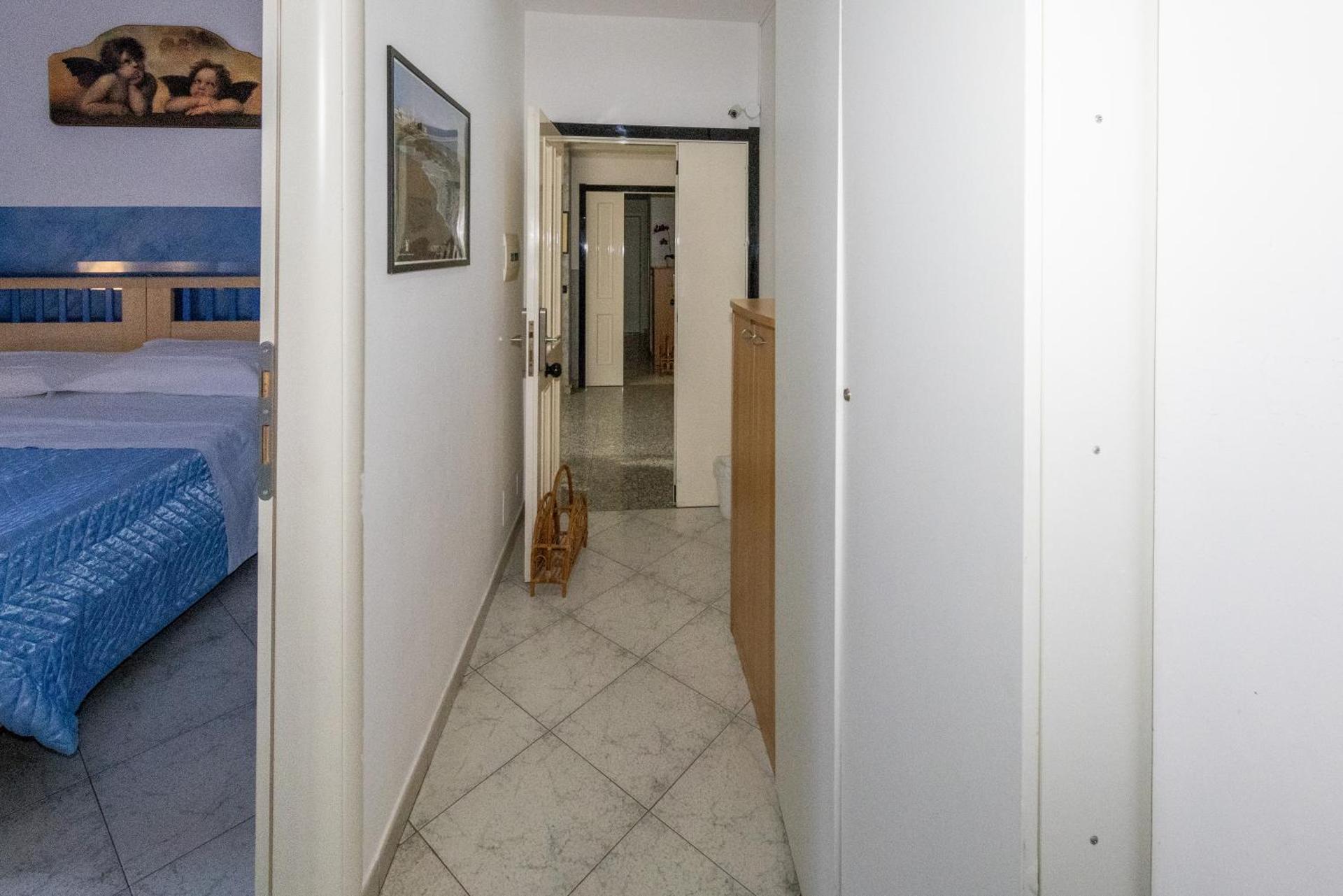 B&B Brezza Marina & Ristorante Shoreline