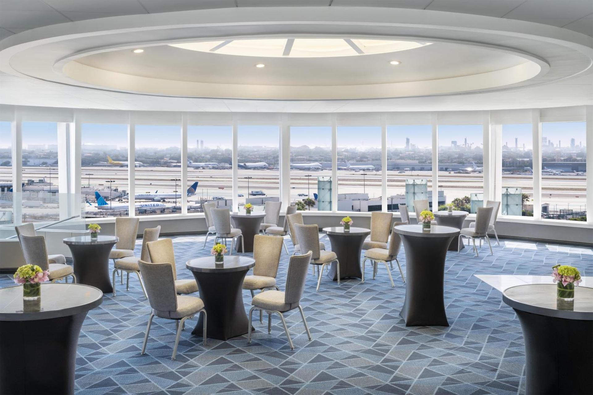 Meeting/conference room