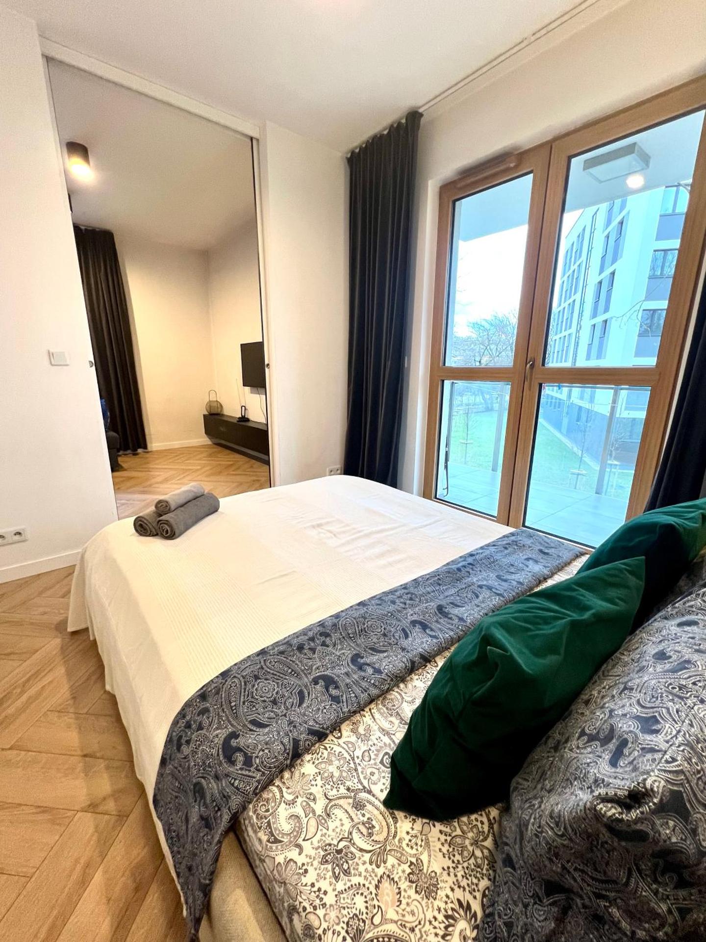 Rudnickiego, Fort Bema, free parking by Cosmo Spirit