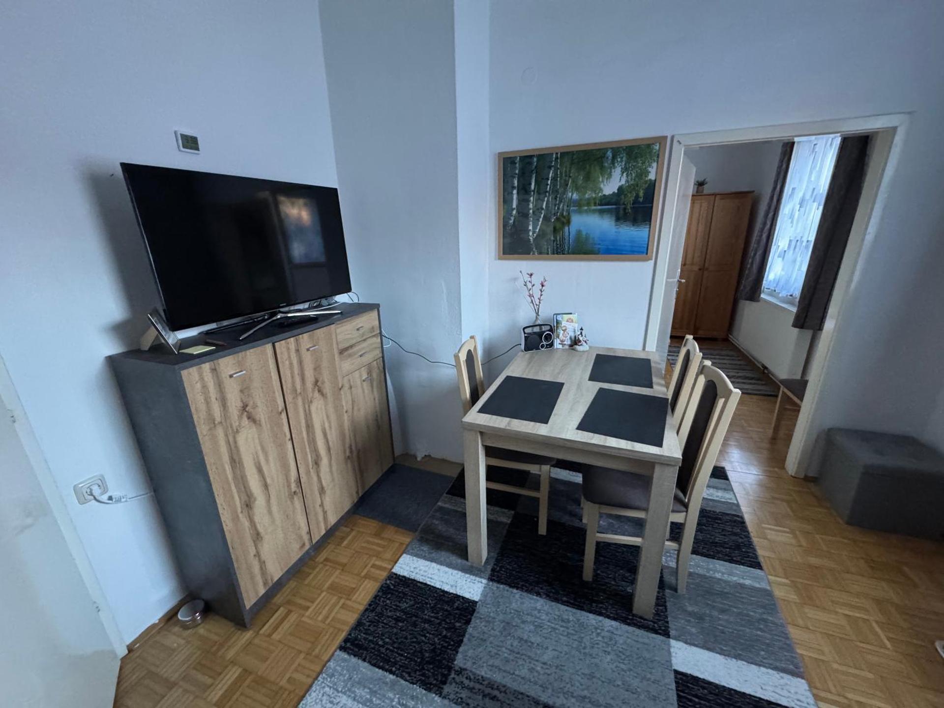 Park apartman Kertes ház a park mellett gyönyörű kilátással Dog friendly garden house with a wonderful view next to the park