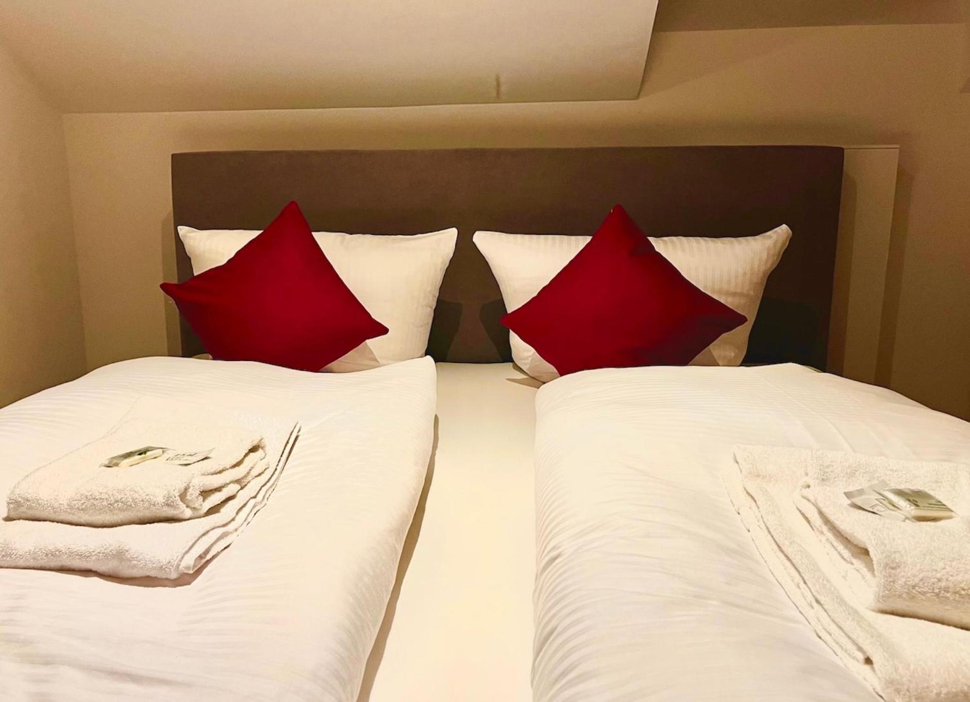 Alpen Lodge in Osterhofen - Berge, Ruhe & Natur