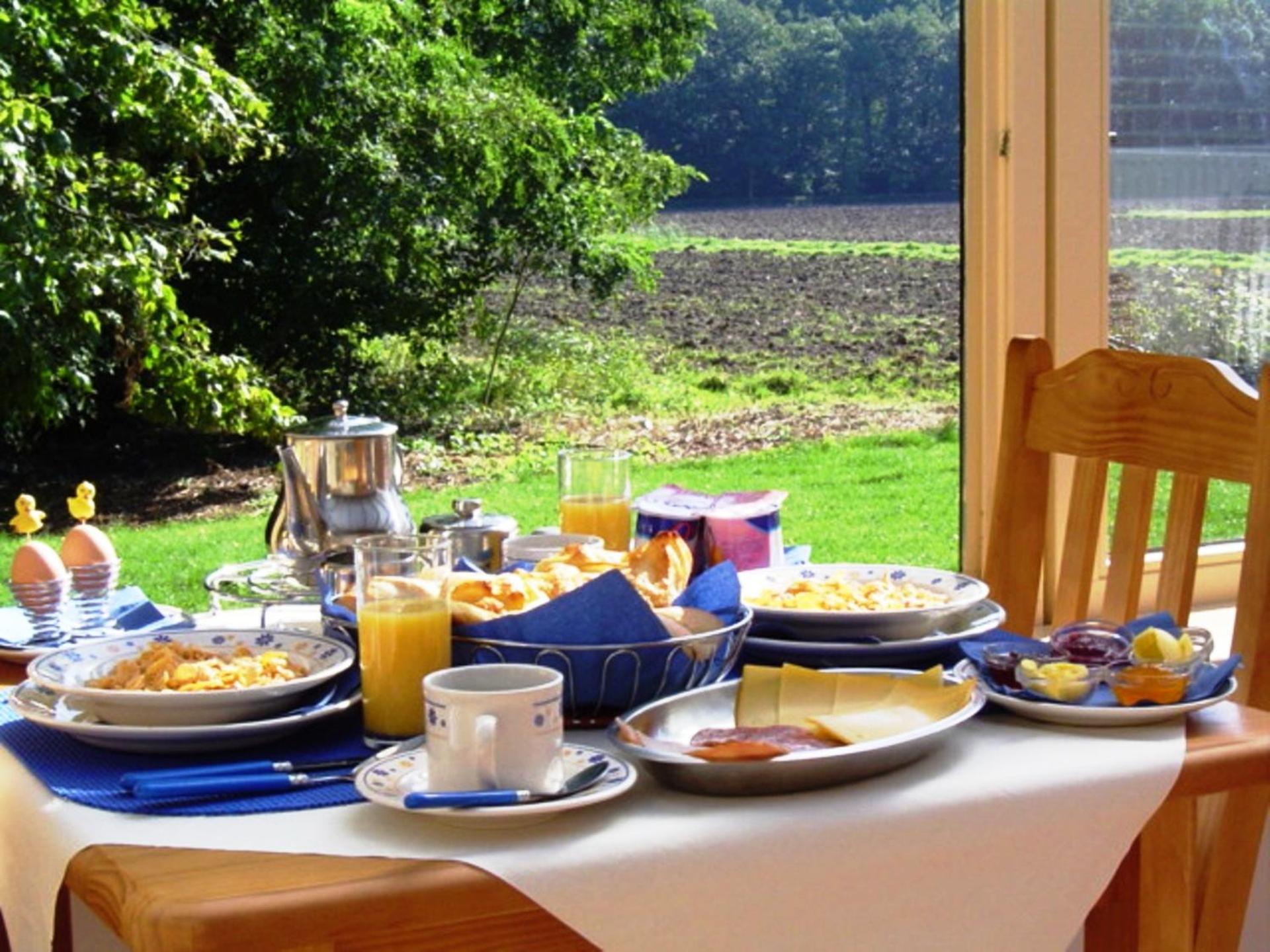 Continental breakfast