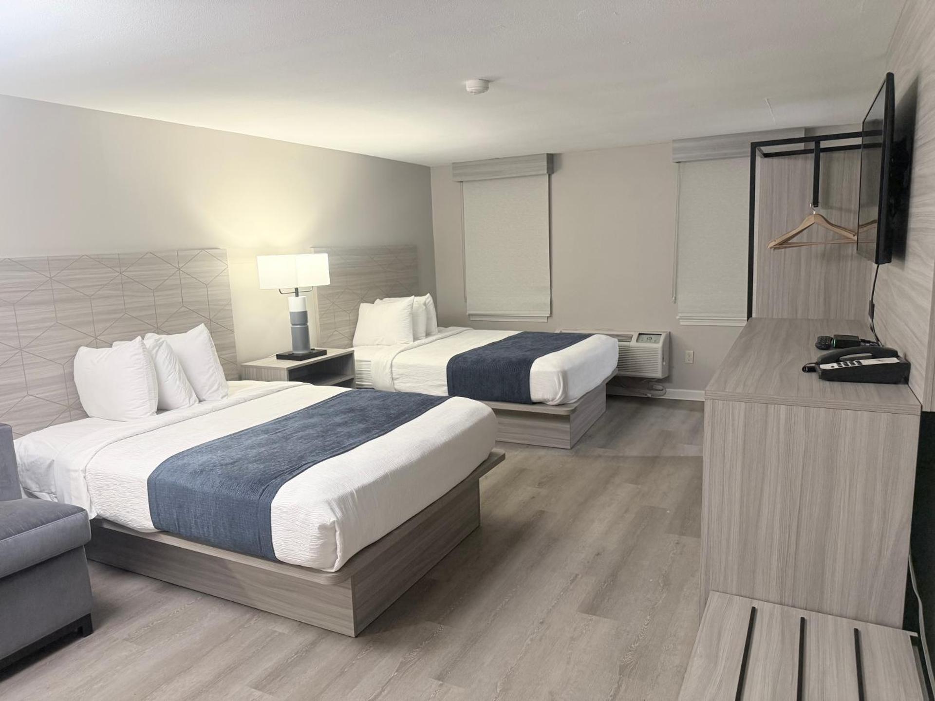 Executive Two Double Suites Nonsmoking