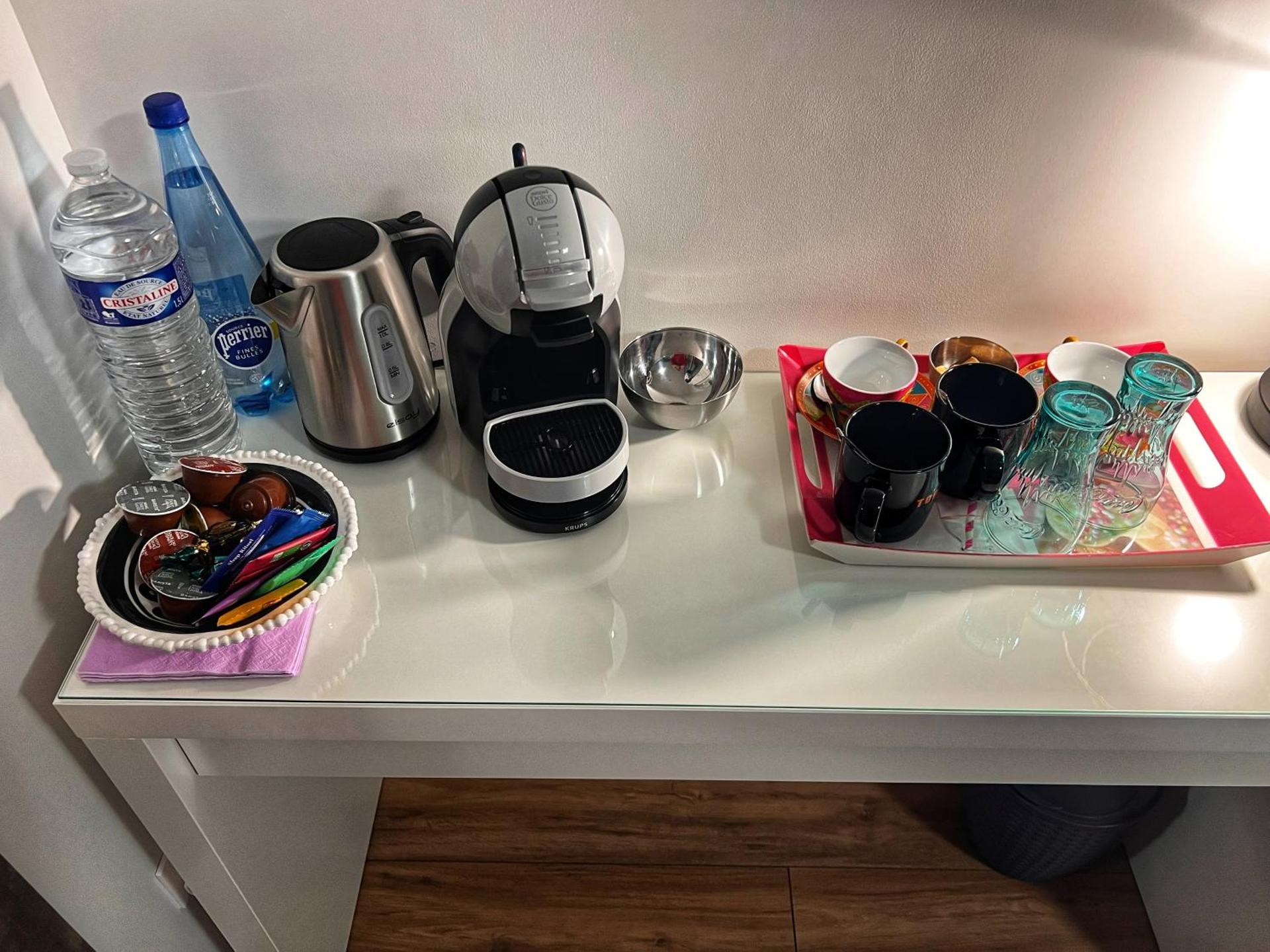 Coffee/tea facilities