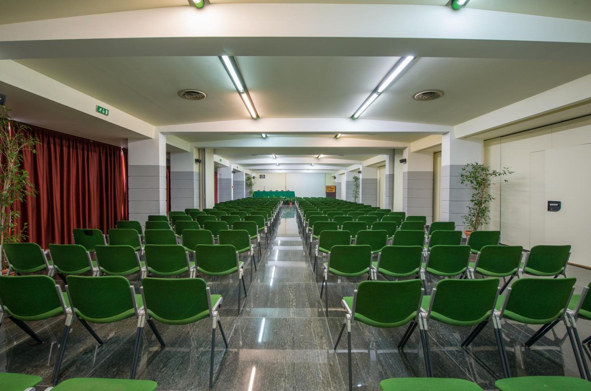 Meeting/conference room