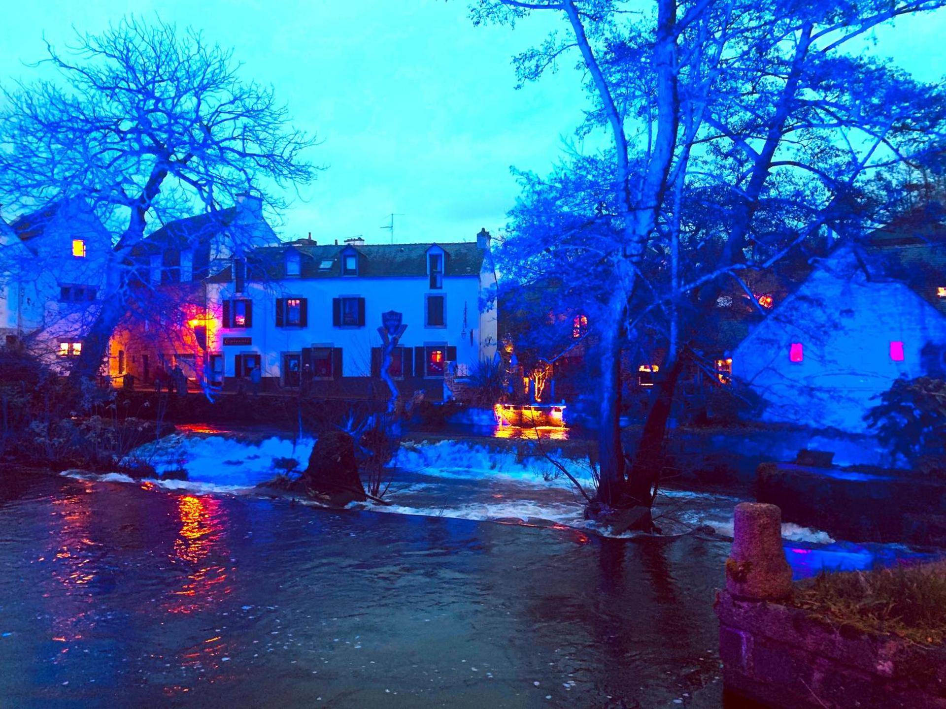 Le Parvis de PONT-AVEN