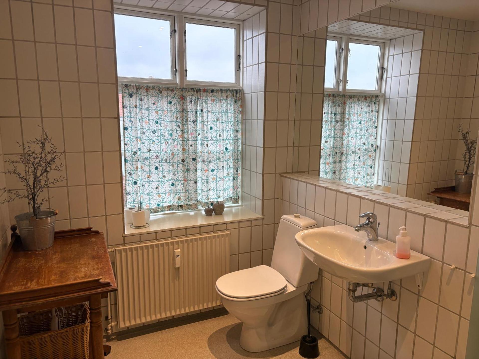 One-Bedroom Apartment (2 Adults)