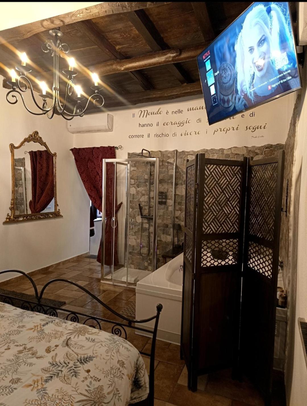 Le 10&10 SPA idromassaggio in camera Nepi VT