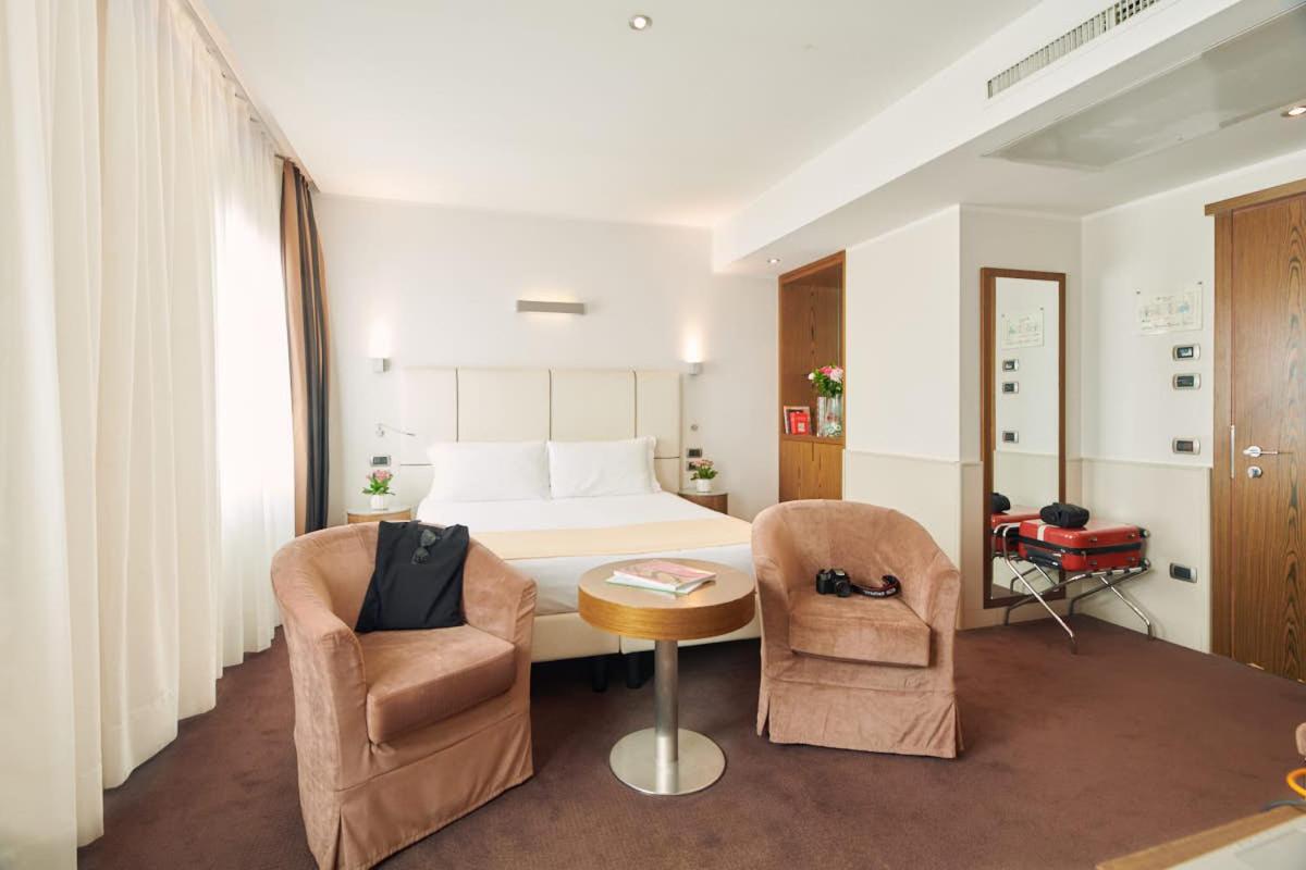 Hotel Plaza