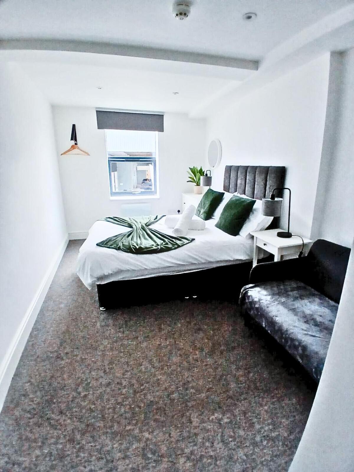 Flat 5 - Eign St Hereford