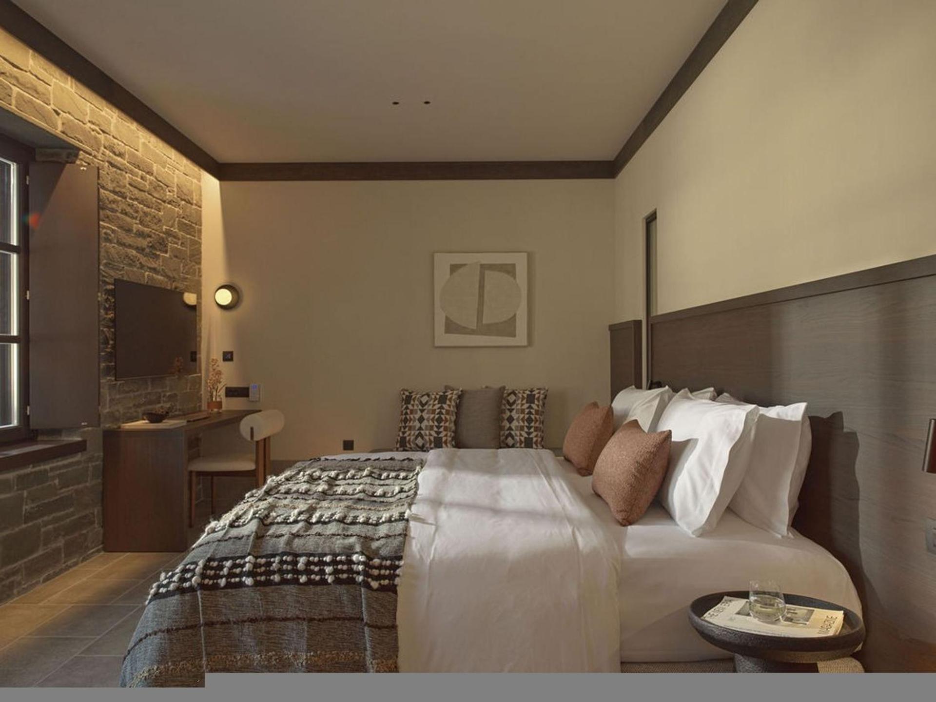 The Retreat Suite by Oreno