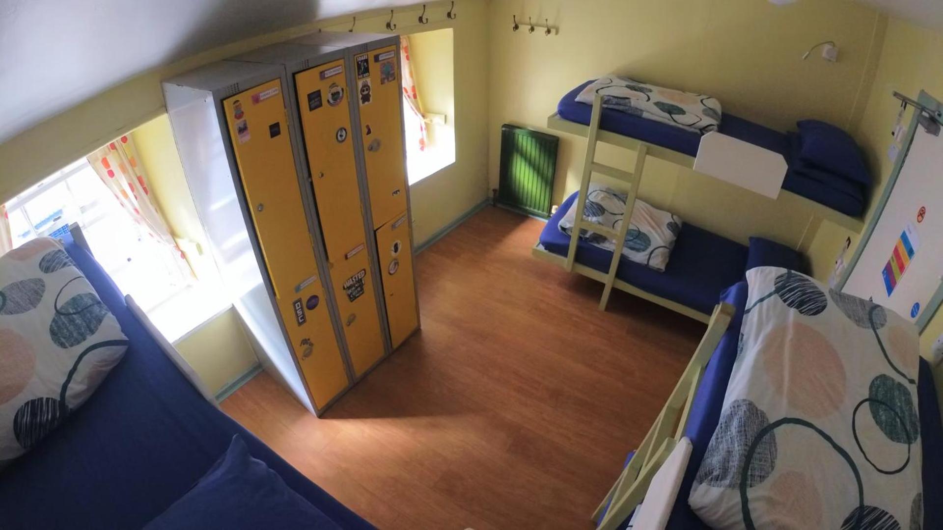 High Street Hostel - Over 18s Only, Backpackers Atmosphere