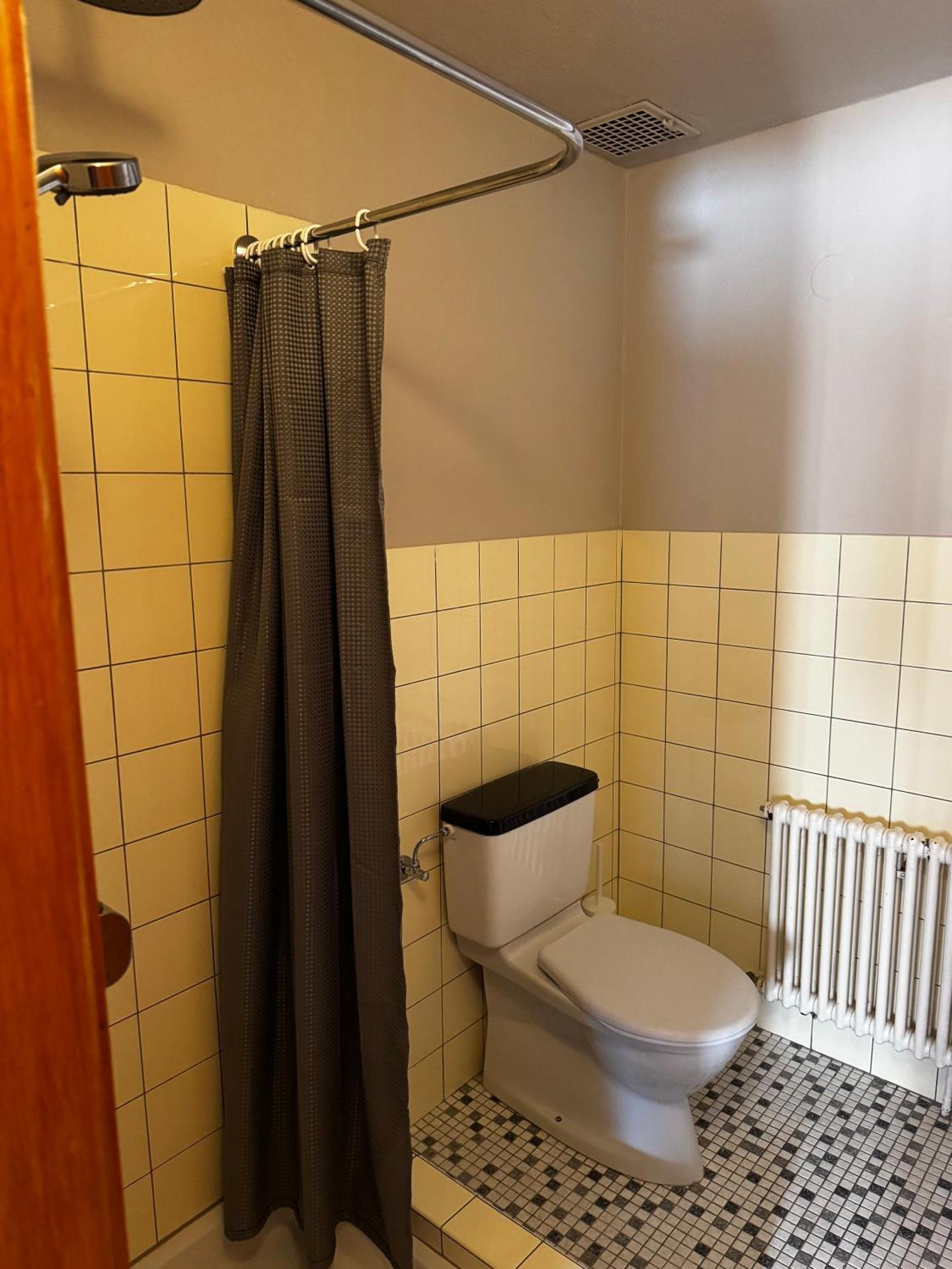 Kahden hengen huone - Double - Oma kylpyhuone