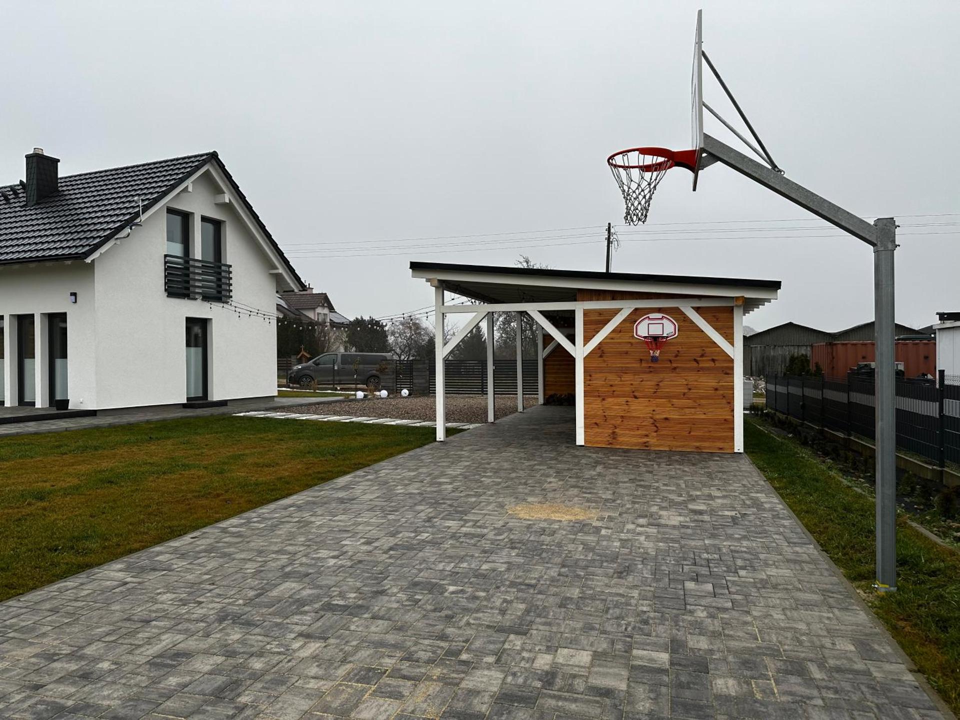 Dom "Między jeziorami" na Kaszubach, 10 osób, jacuzzi, ognisko, kominek