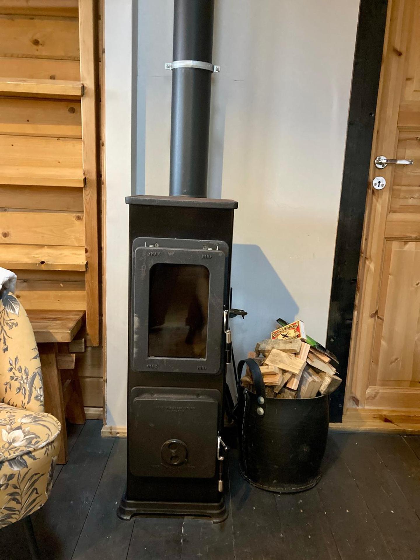 Landelijk gelegen houten huisje