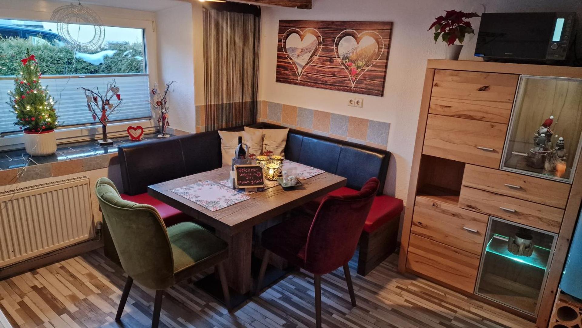 Chalet am Park with Hottub