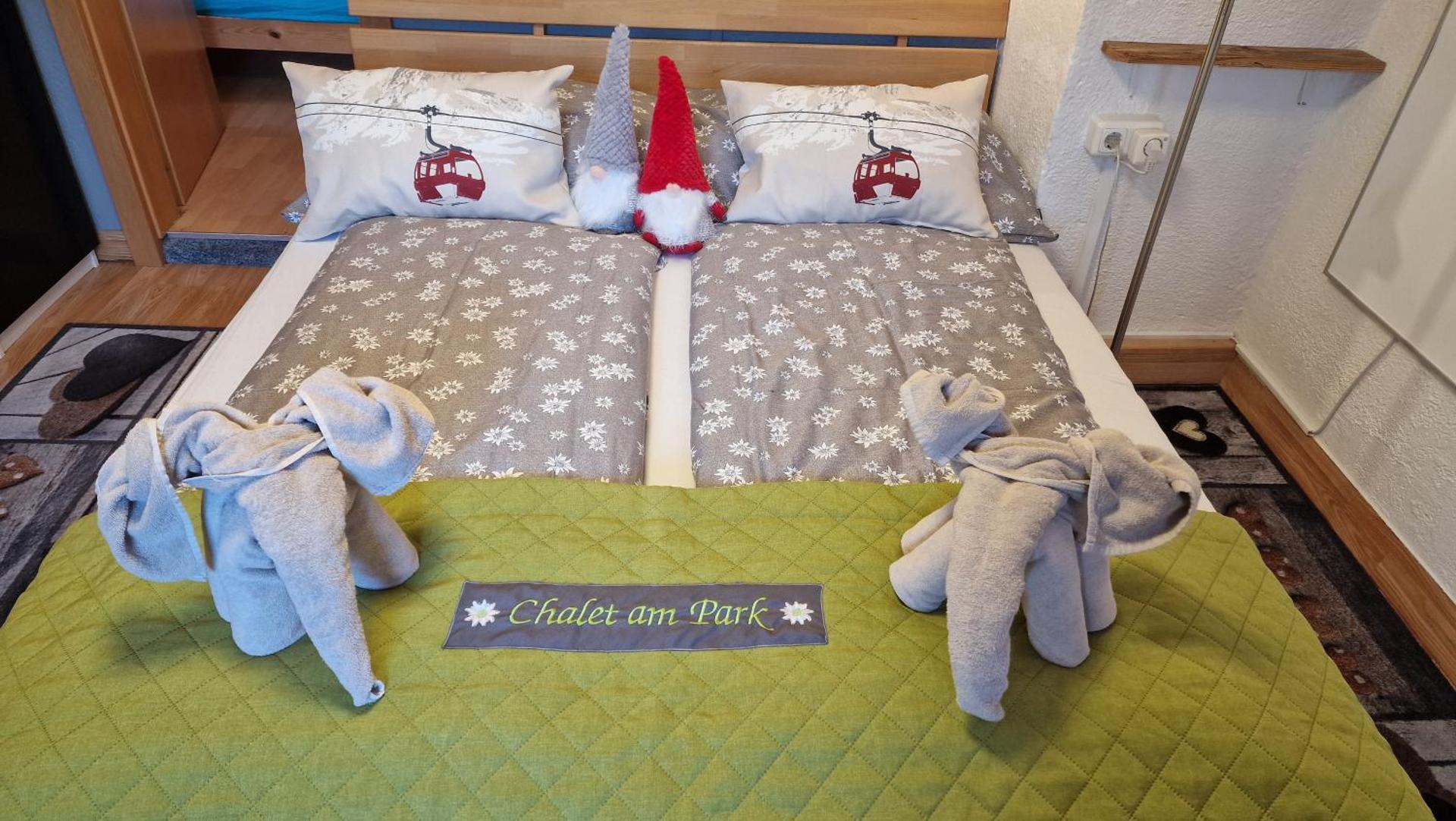 Chalet am Park with Hottub