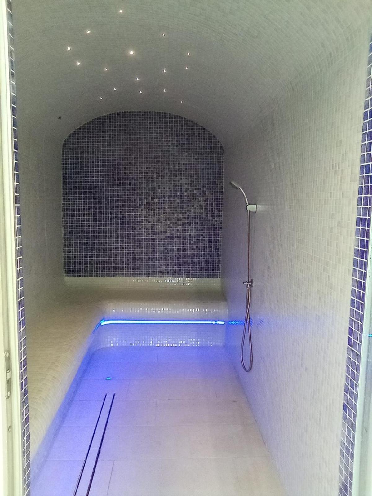 Spa and wellness centre/facilities