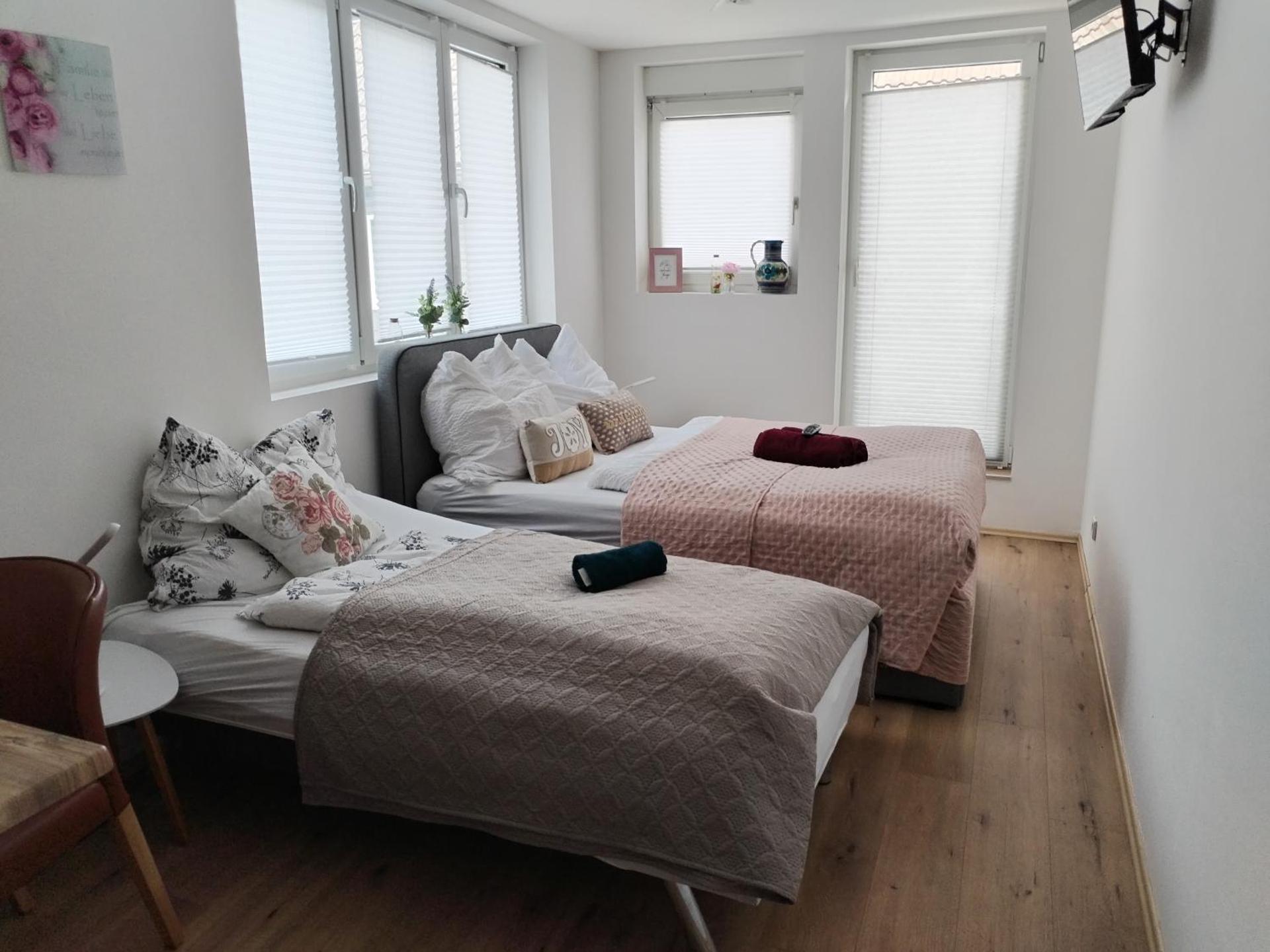 Comfort Triple Room with Shower