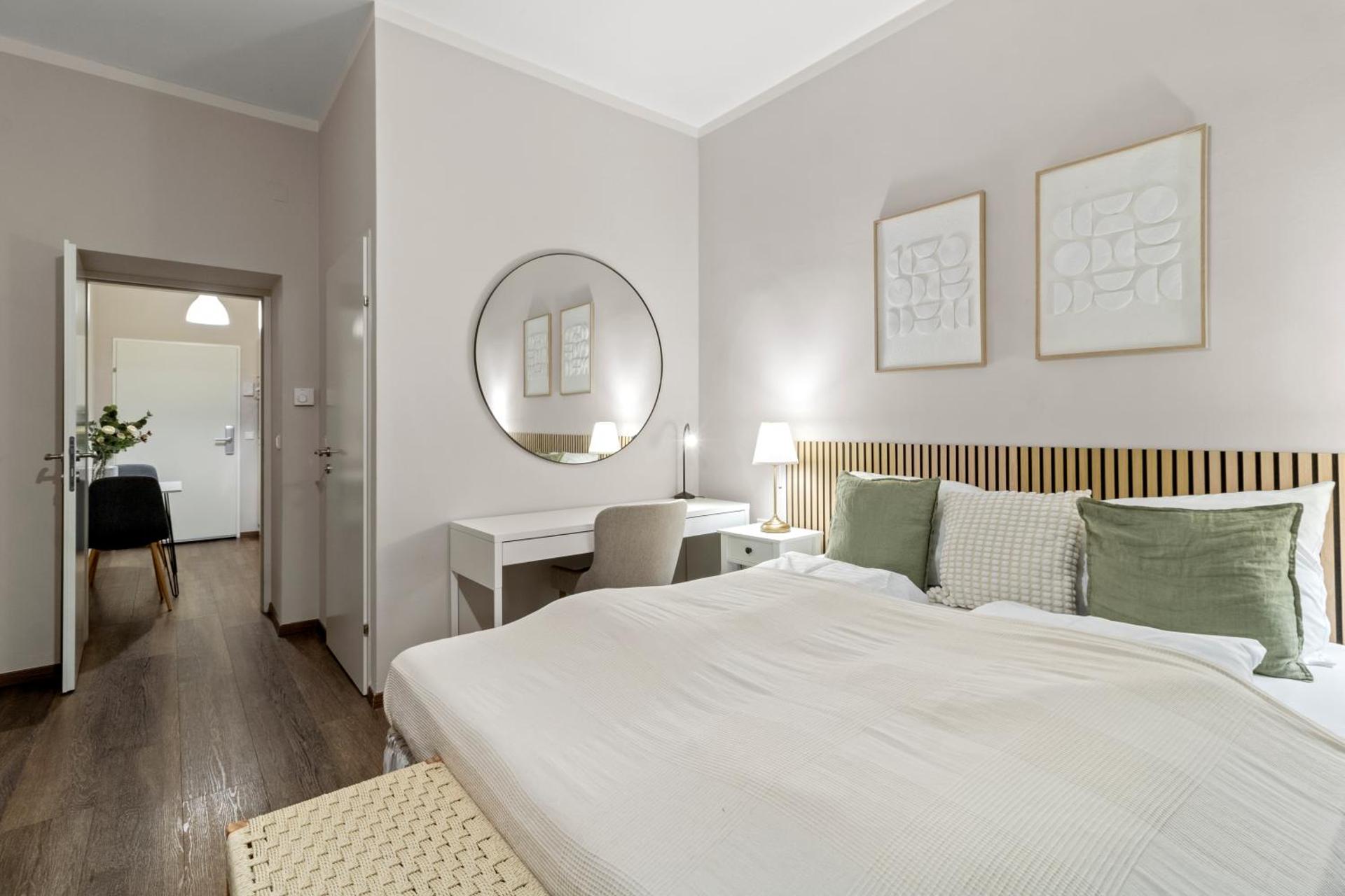 Modern Living by Millennium City & U6 Handelskai